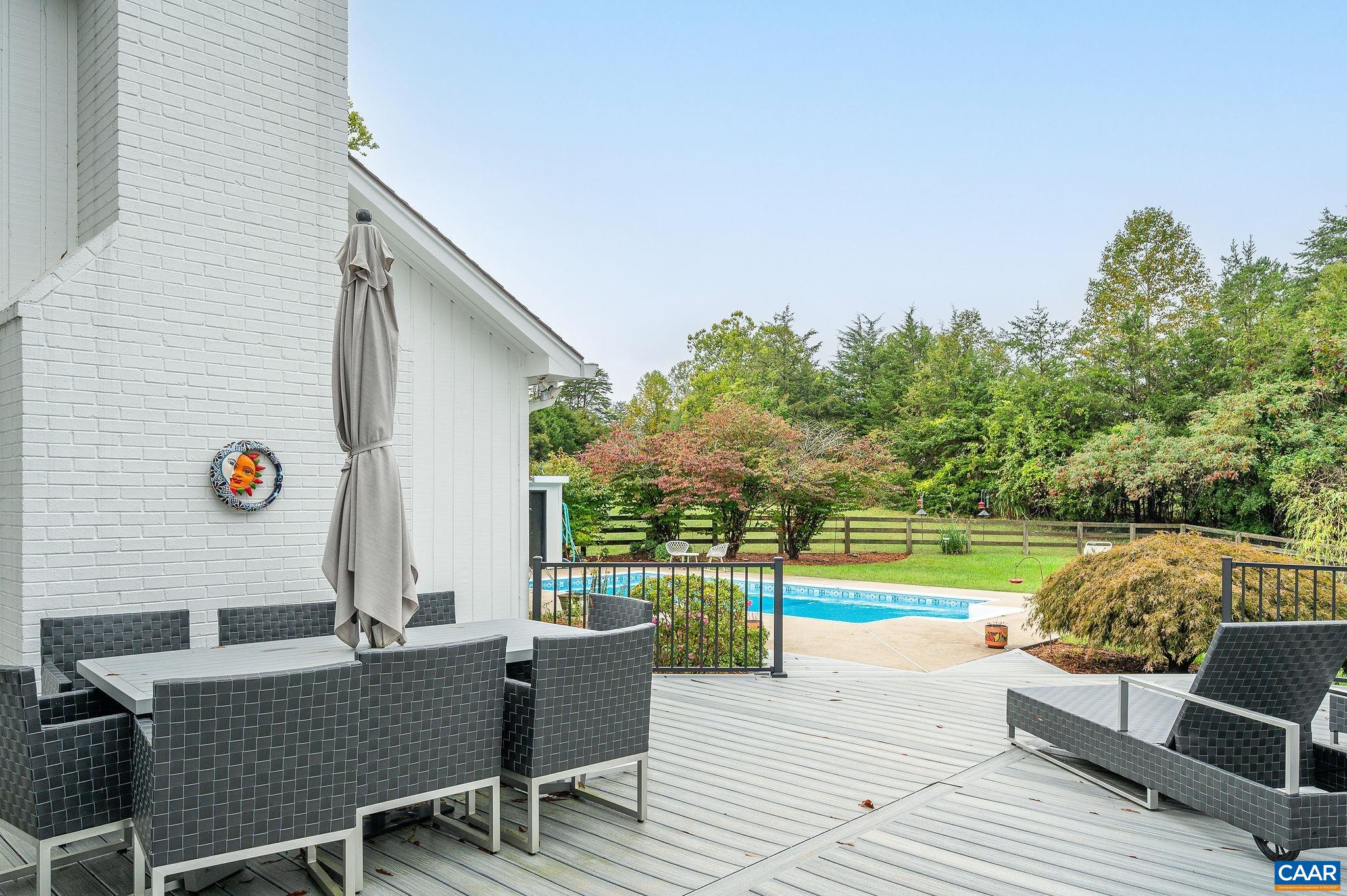 2795 PEA RIDGE RD