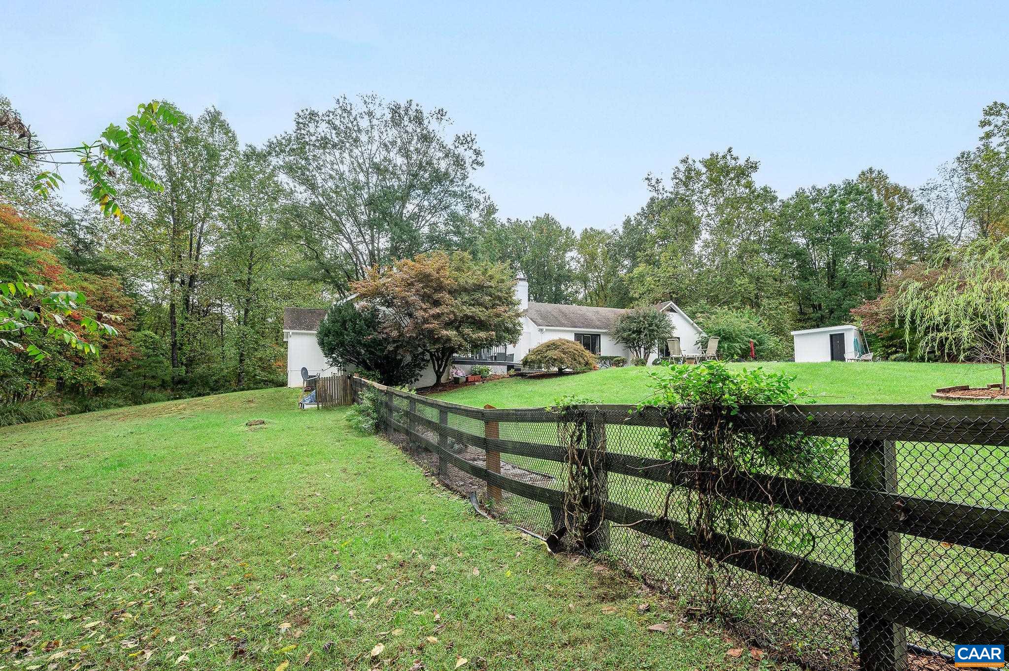 2795 PEA RIDGE RD