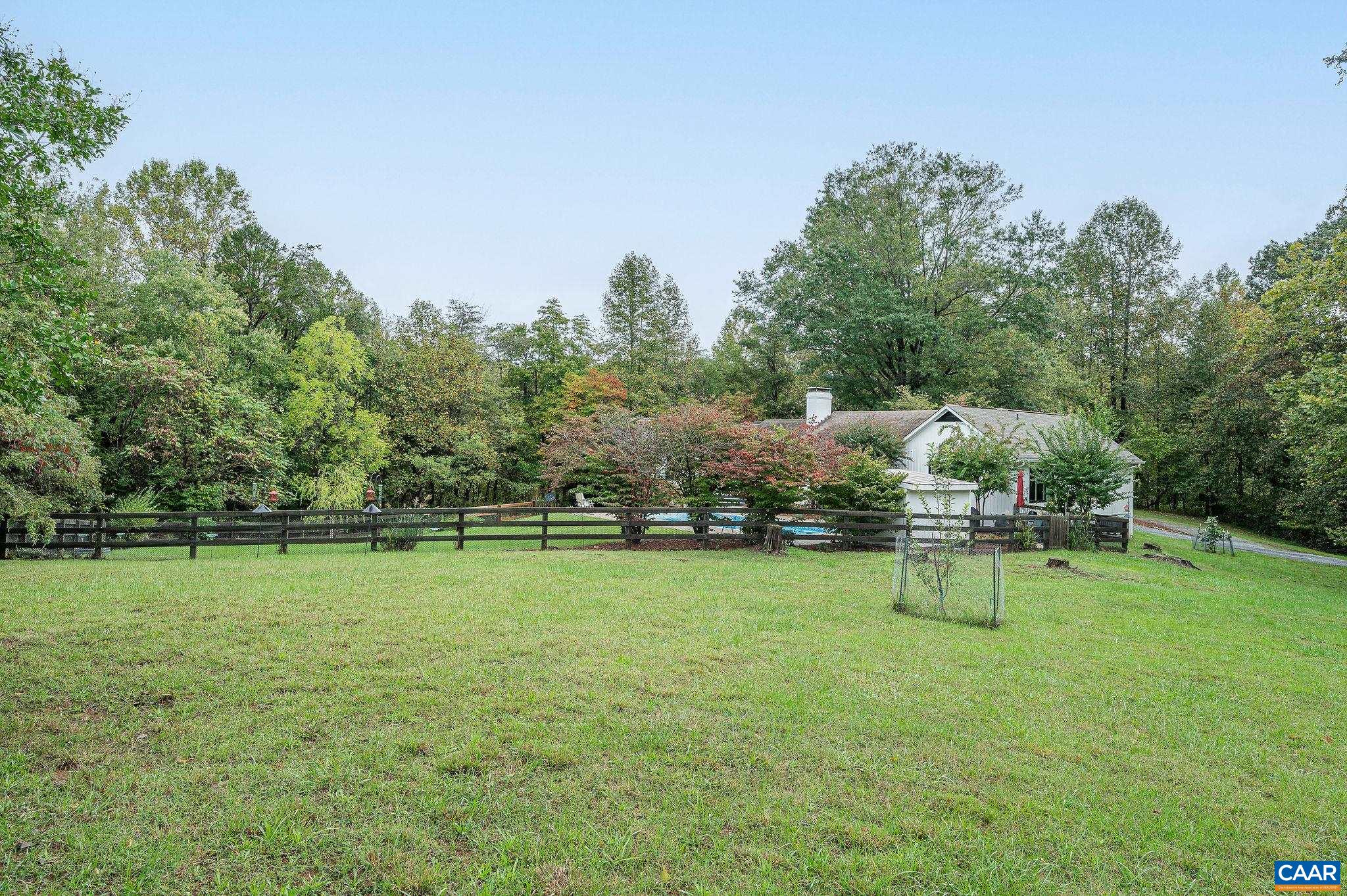 2795 PEA RIDGE RD