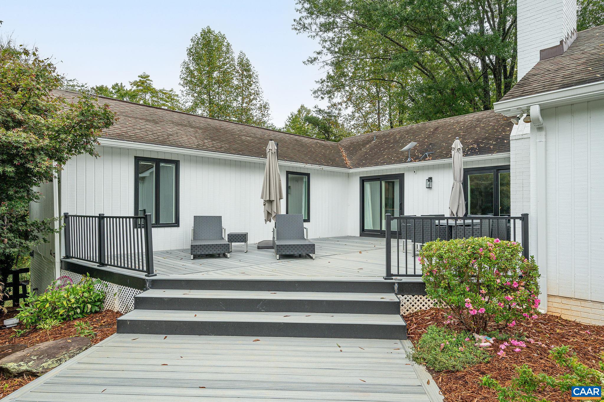 2795 PEA RIDGE RD