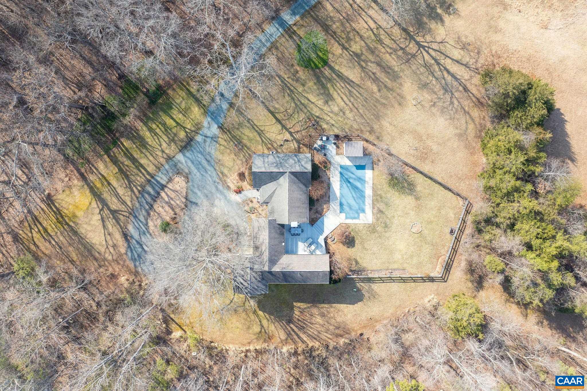 2795 PEA RIDGE RD