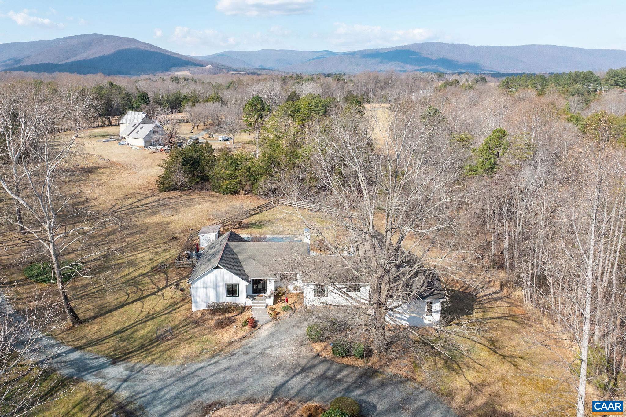 2795 PEA RIDGE RD