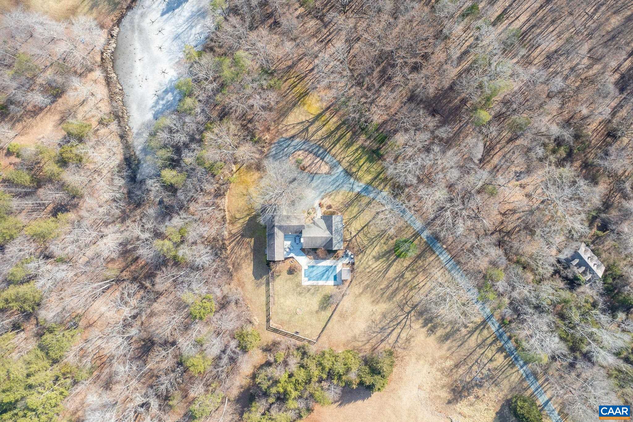 2795 PEA RIDGE RD