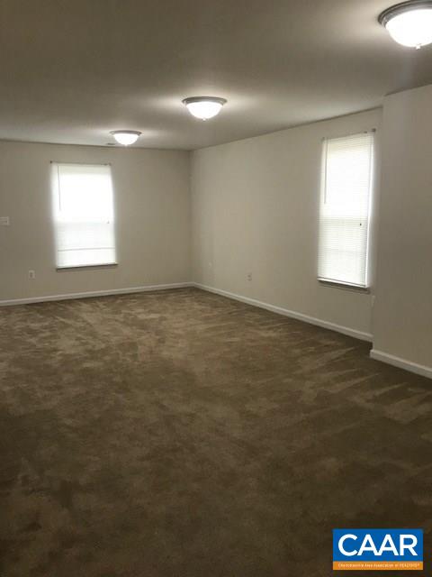 2166 WHISPERING HOLLOW LN