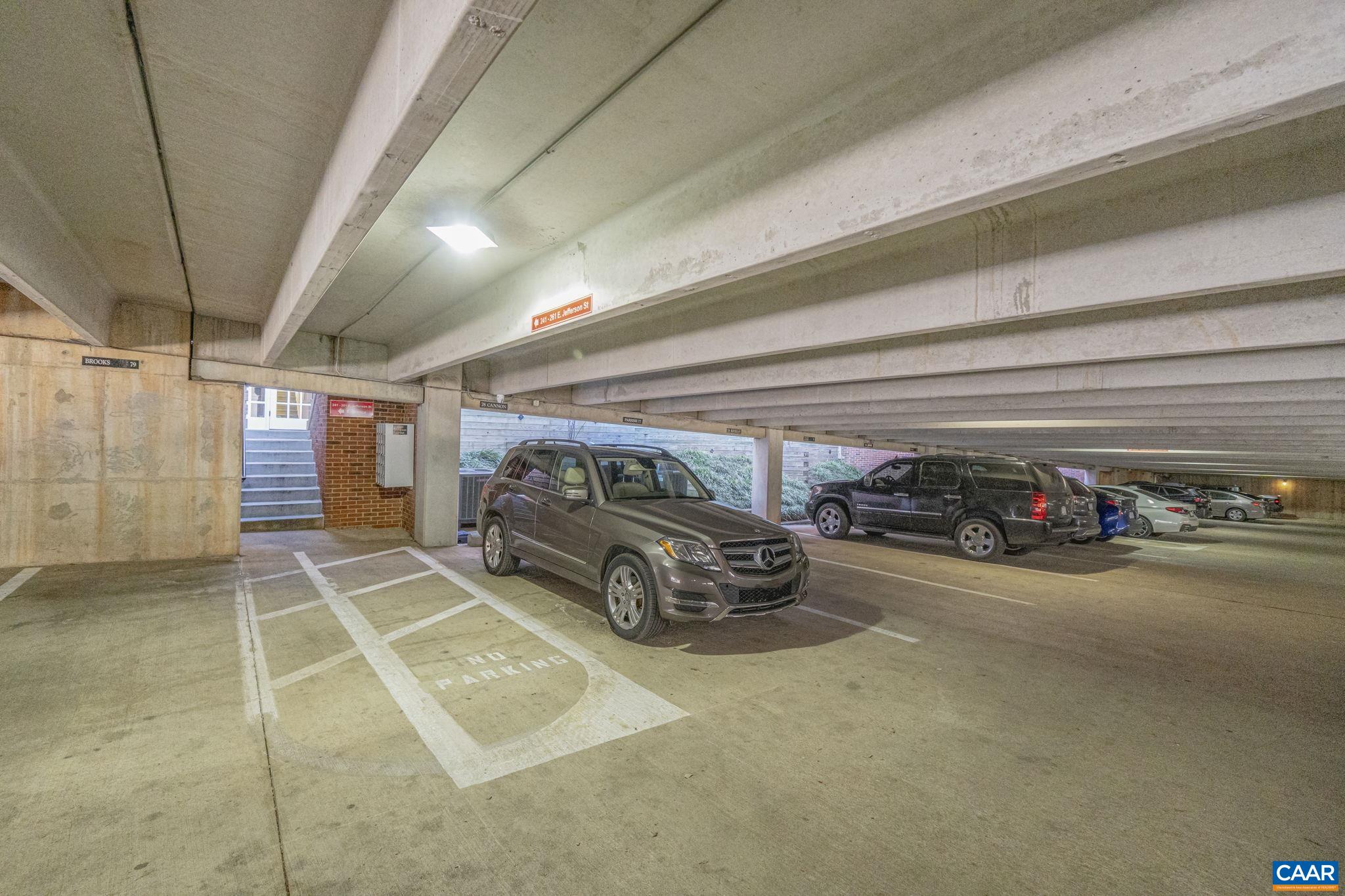243 E JEFFERSON ST Unit: 22