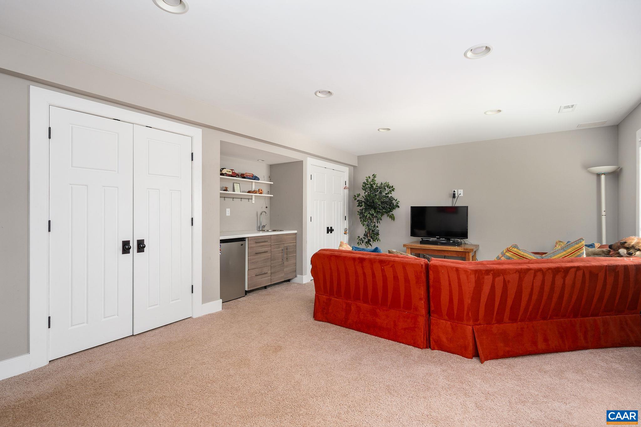 108 CHRISTA CT