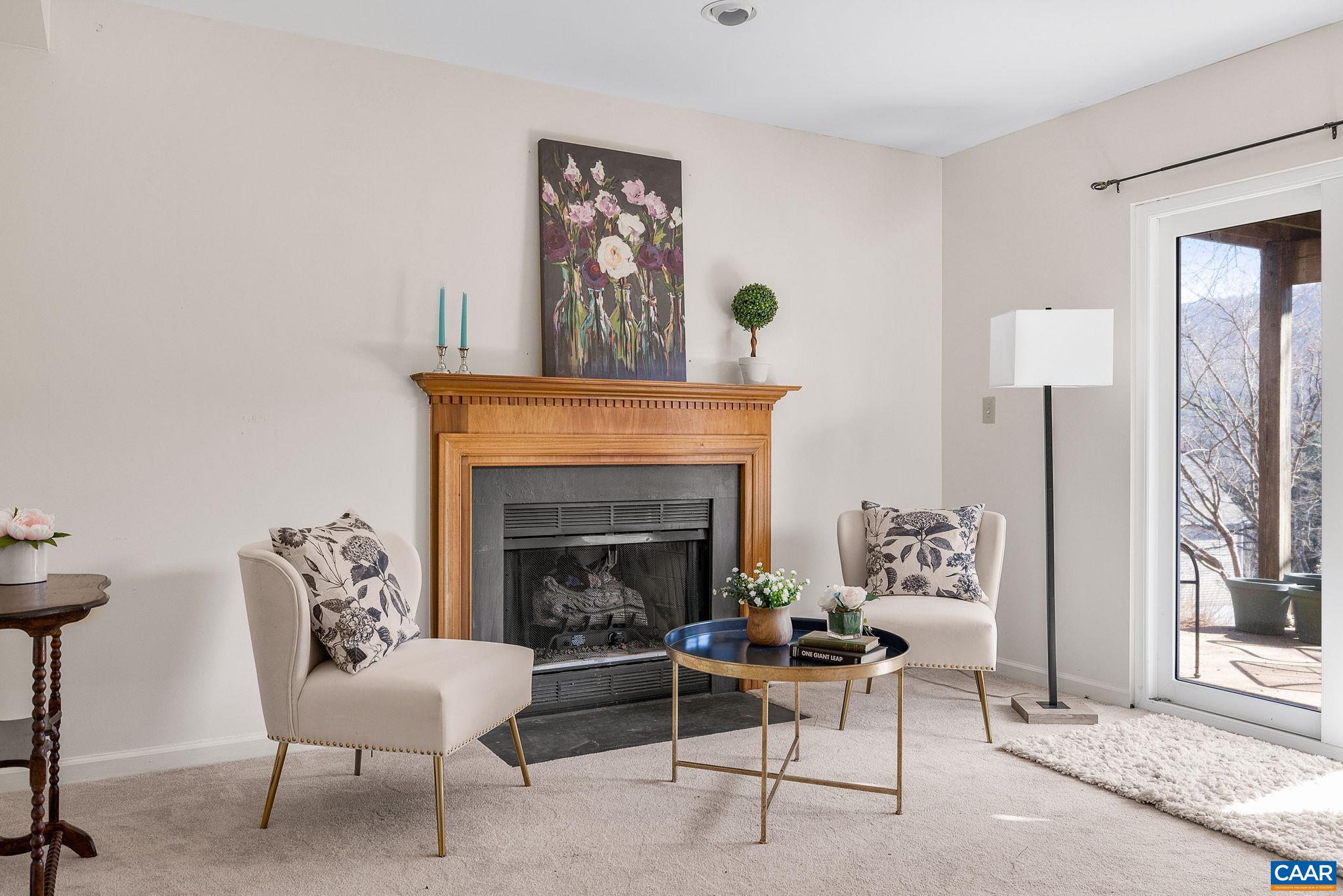 431 MAPLE VIEW CT