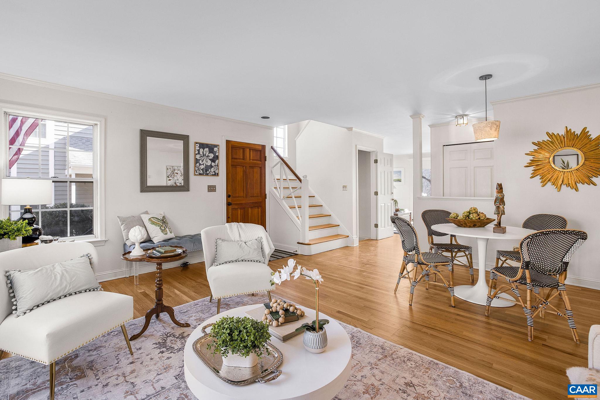 431 MAPLE VIEW CT