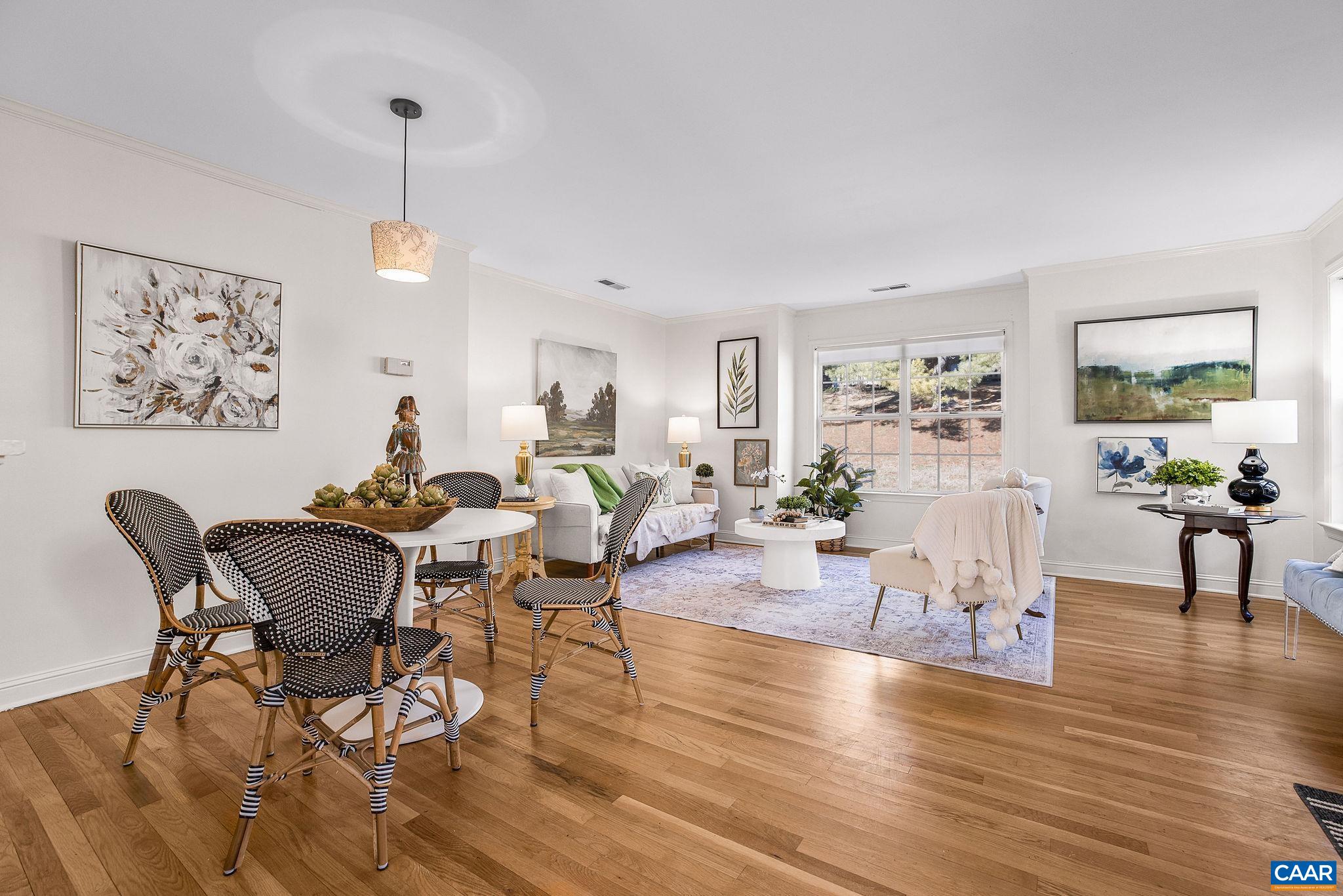 431 MAPLE VIEW CT