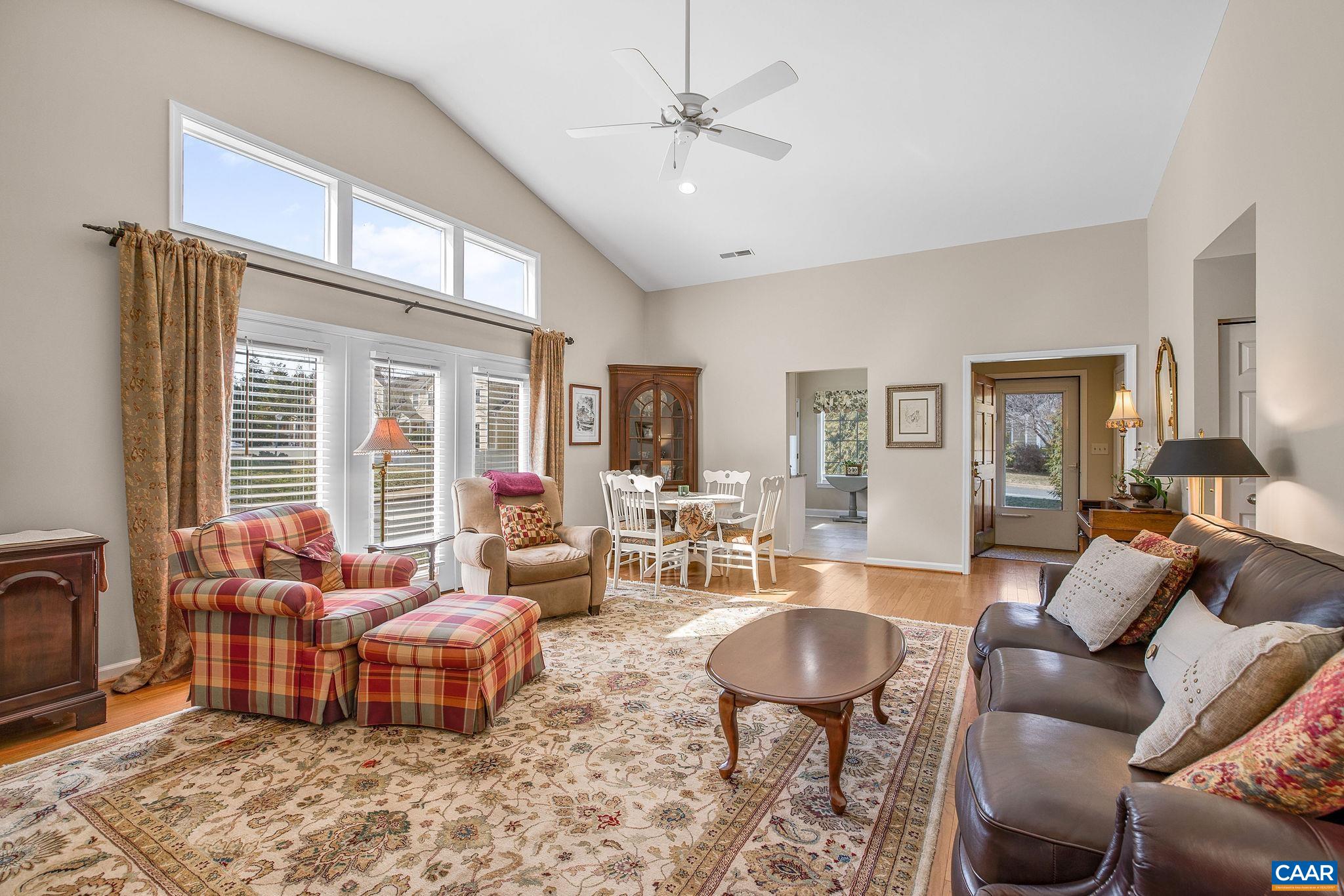 1335 LE PARC TER