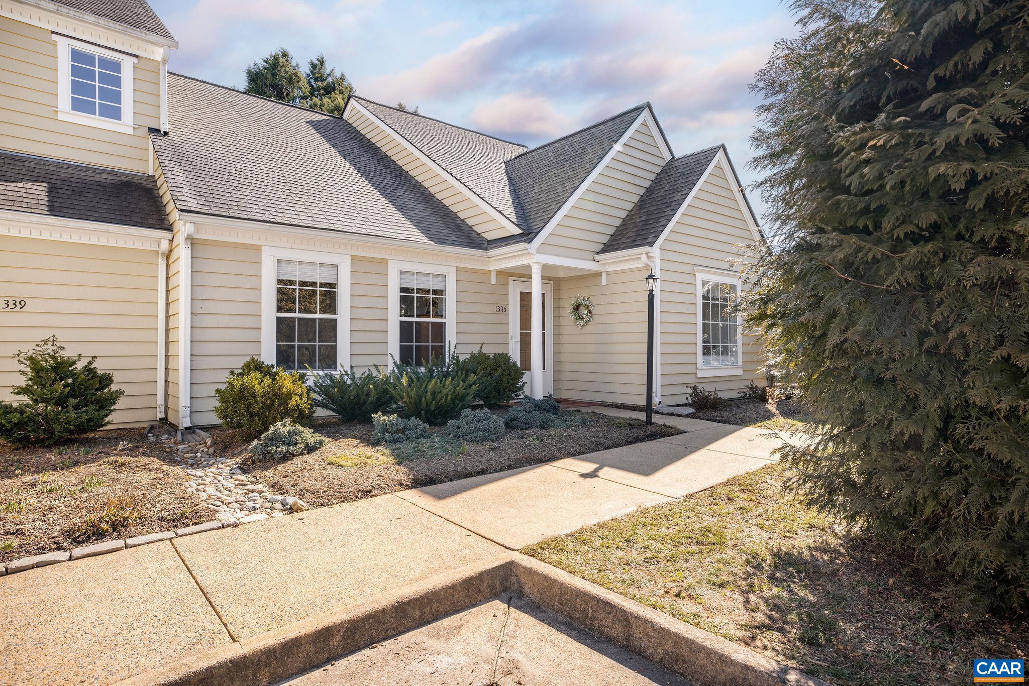 1335 LE PARC TER