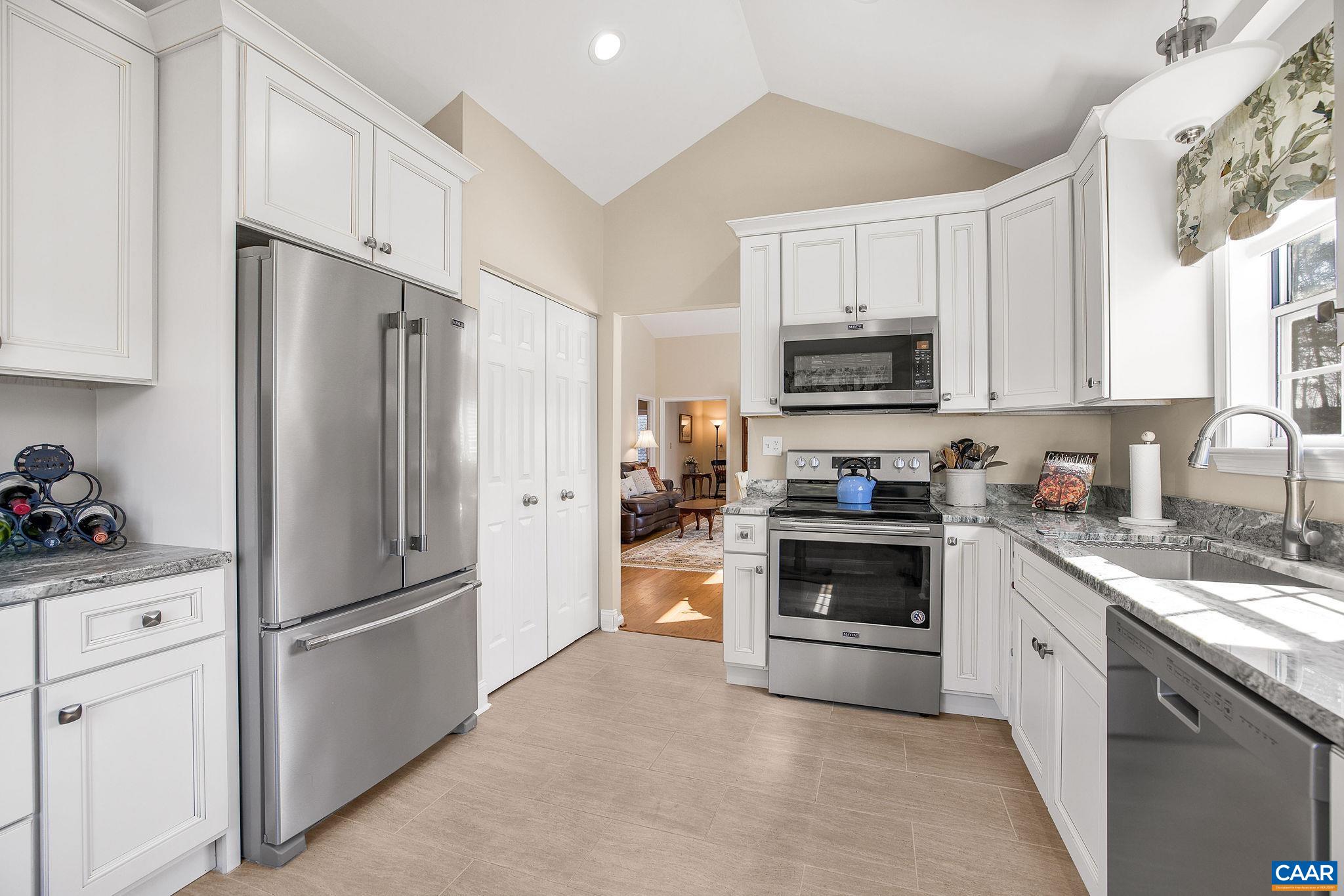 1335 LE PARC TER