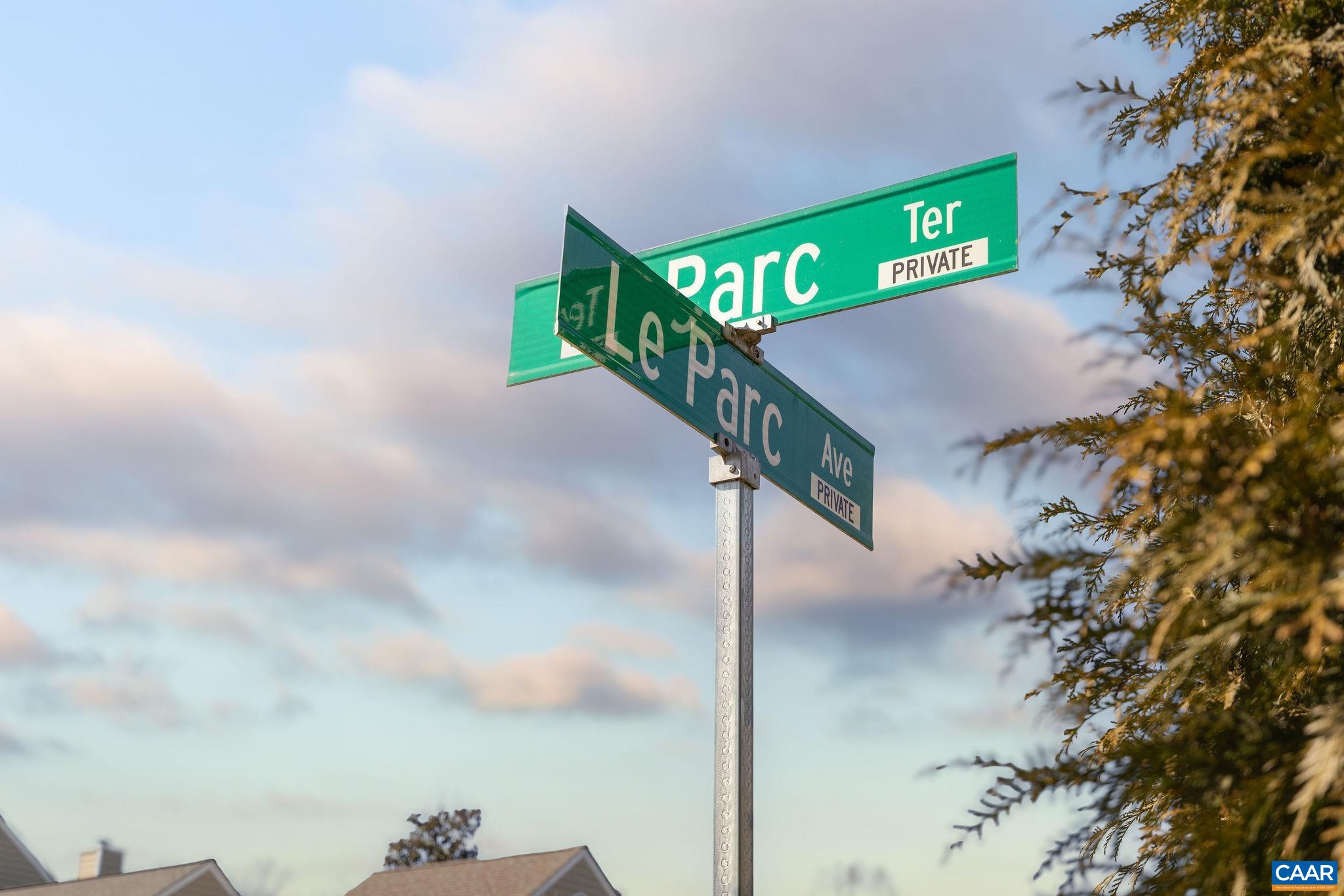 1335 LE PARC TER