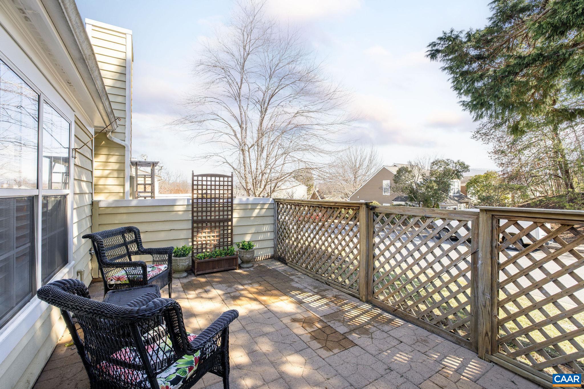 1335 LE PARC TER