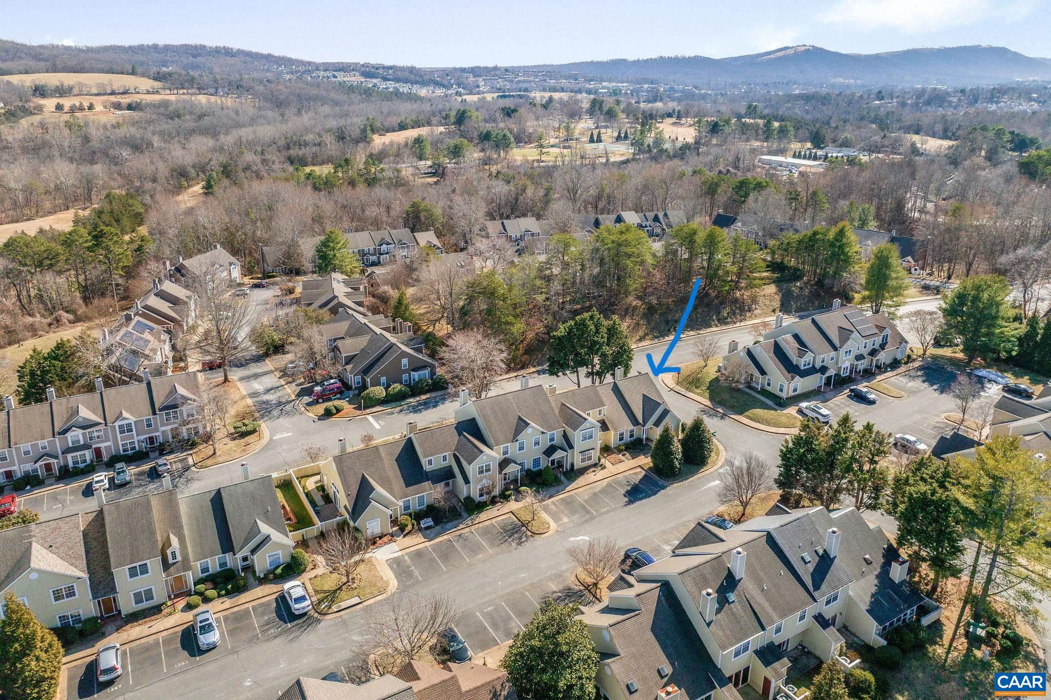 1335 LE PARC TER
