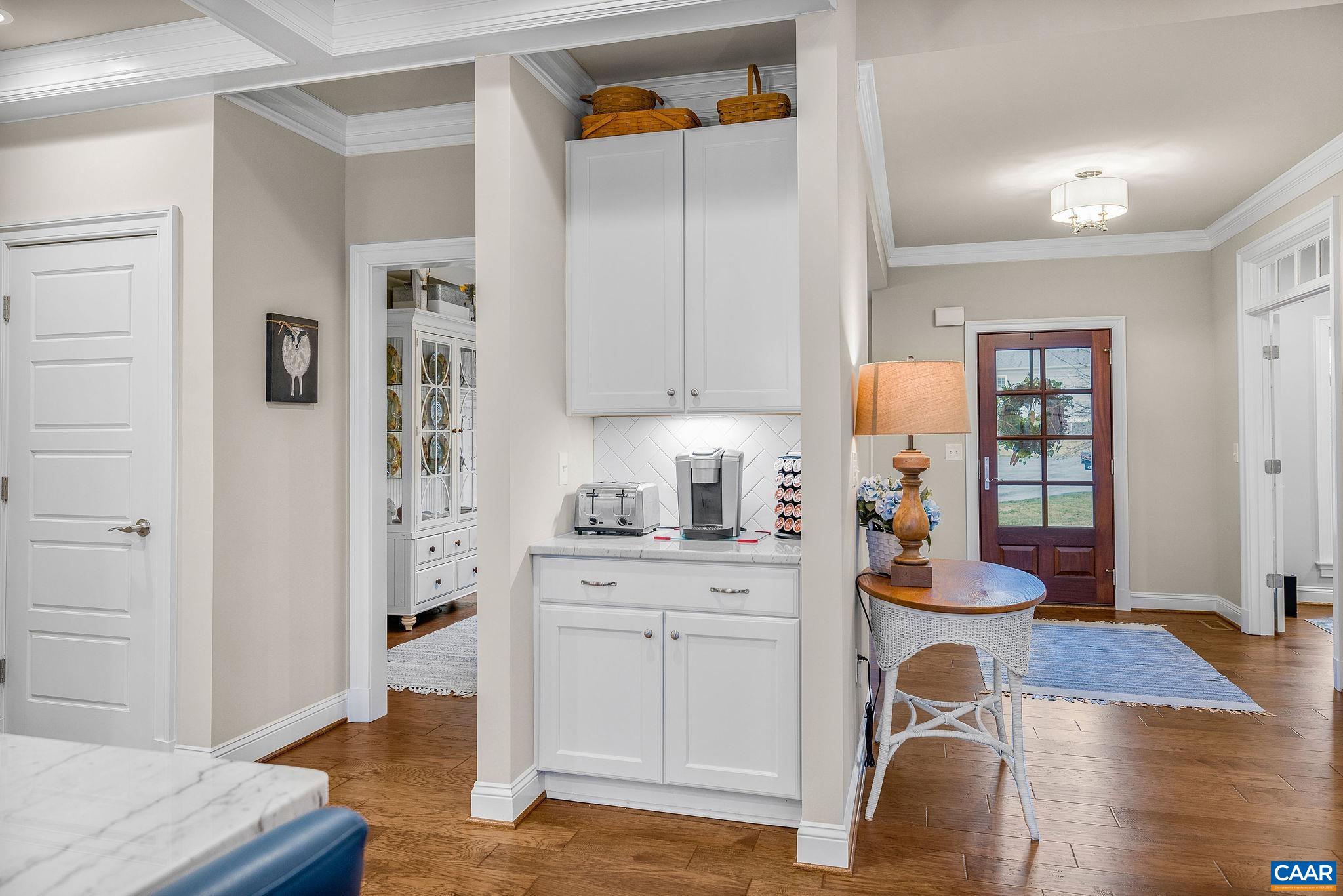 431 FENTON CT