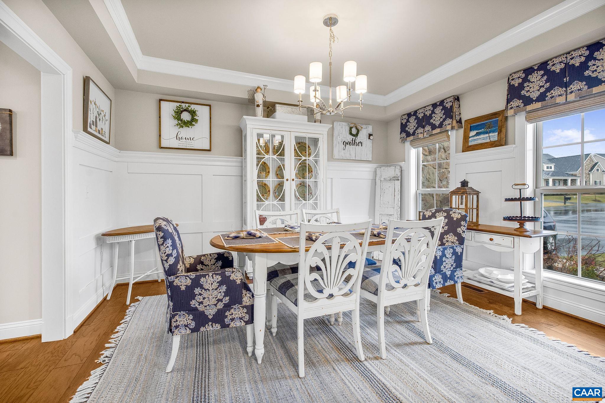 431 FENTON CT
