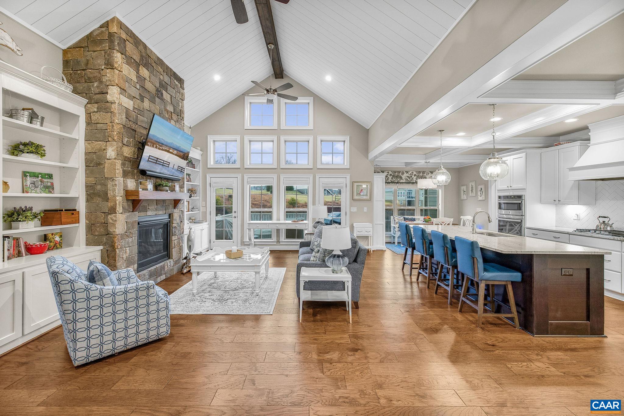 431 FENTON CT