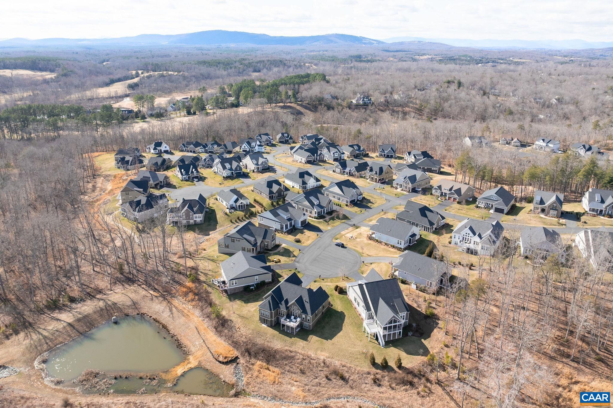 431 FENTON CT