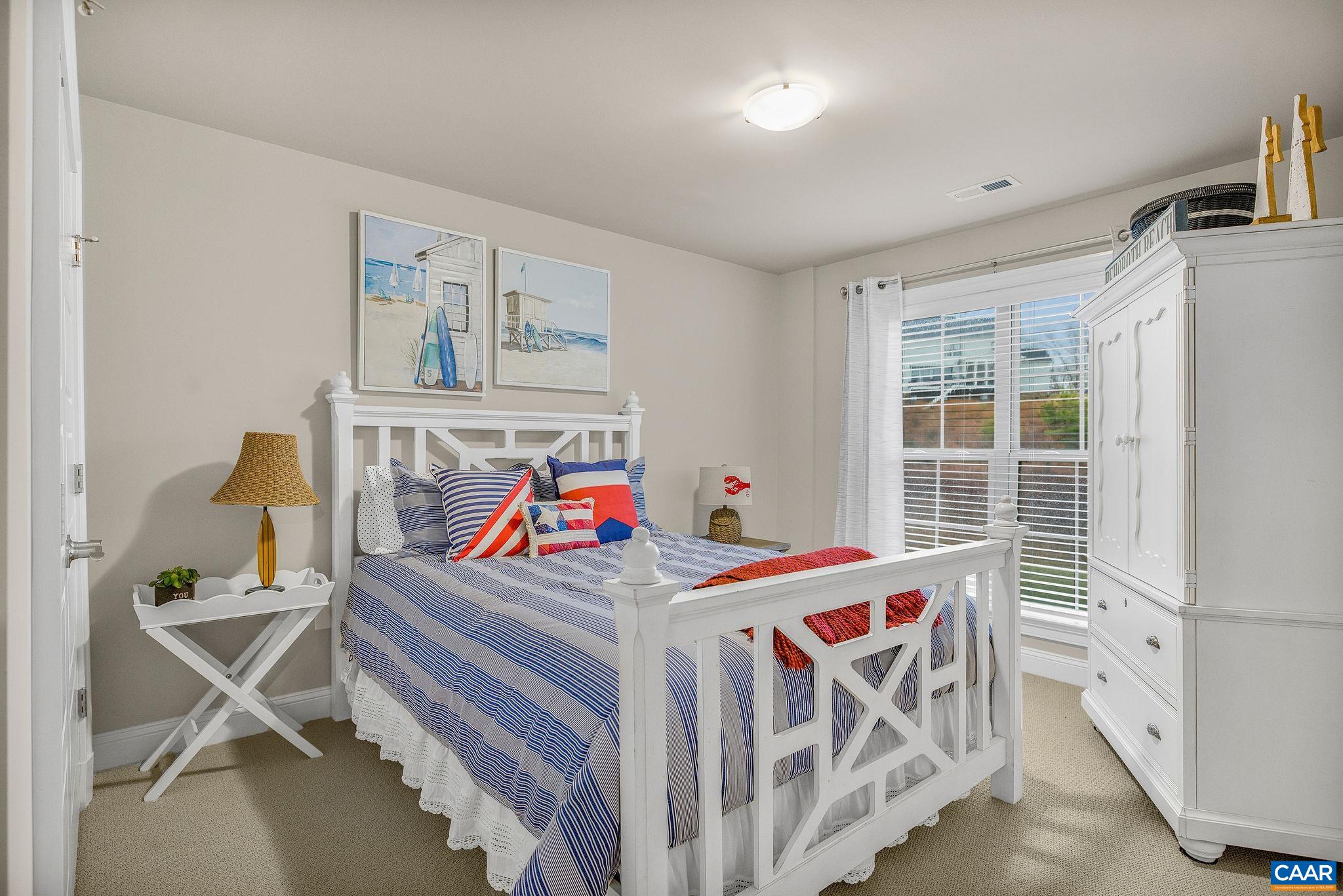 431 FENTON CT