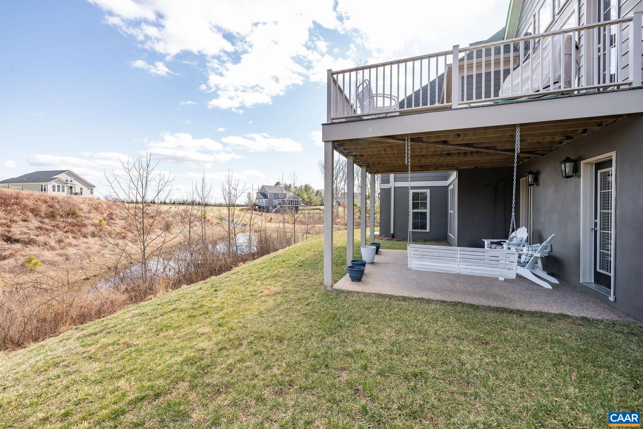 431 FENTON CT