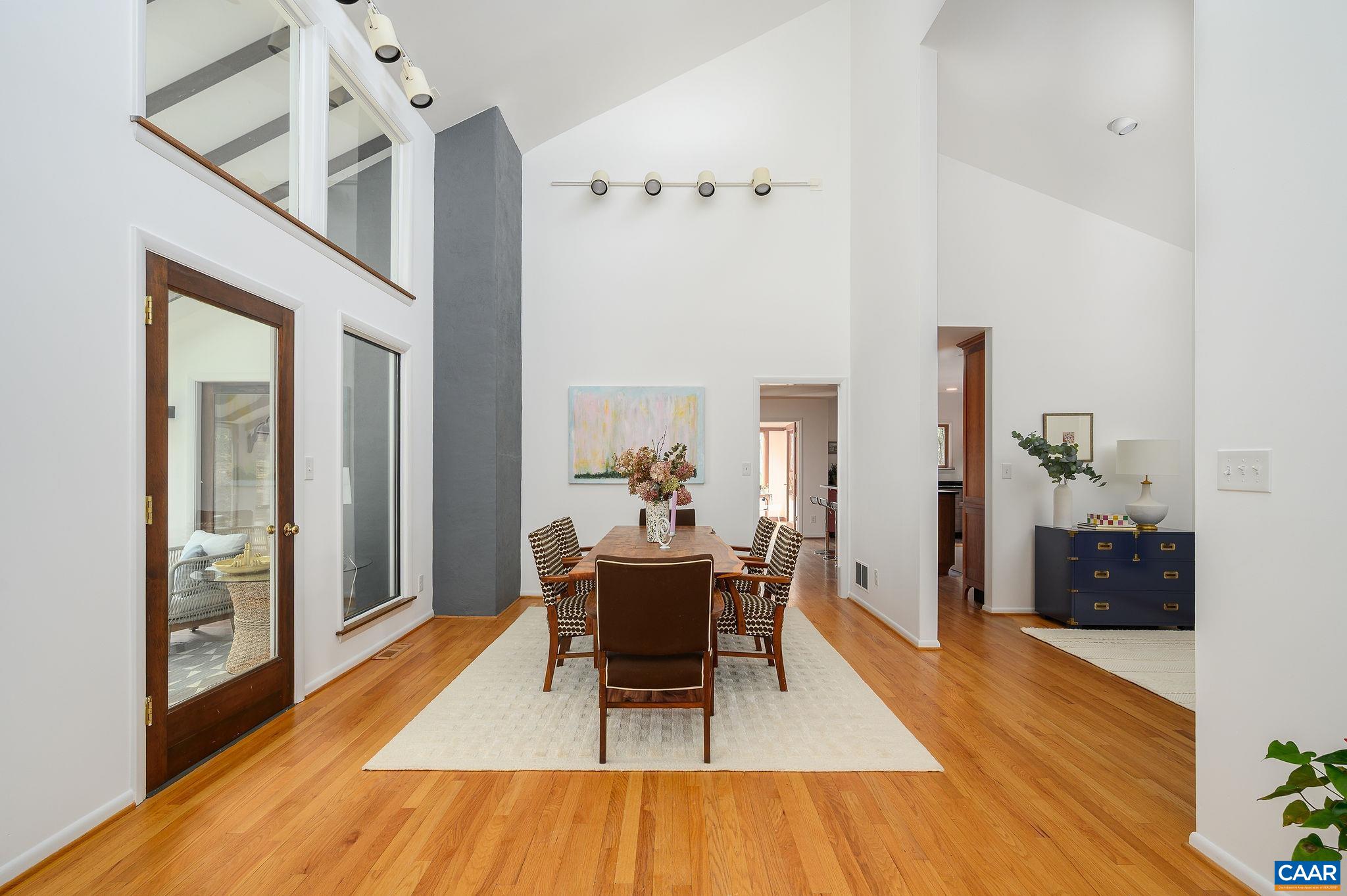 2664 CARDINAL RIDGE RD
