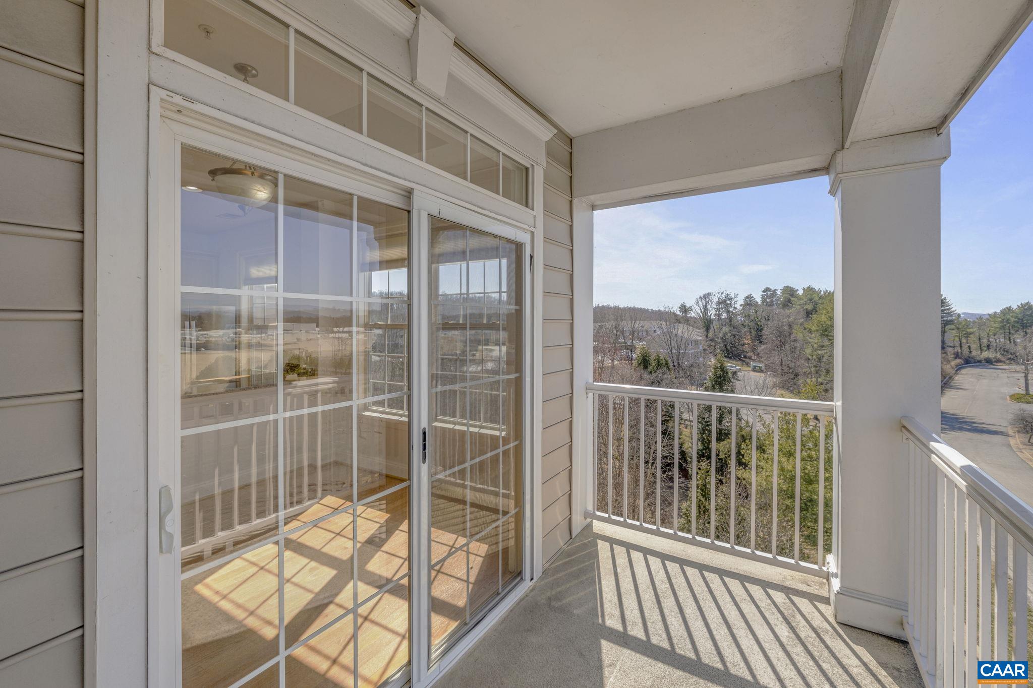 1051 GLENWOOD STATION LN Unit: 405
