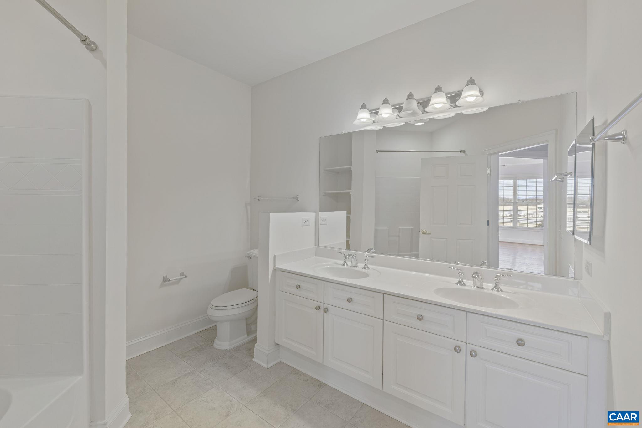 1051 GLENWOOD STATION LN Unit: 405