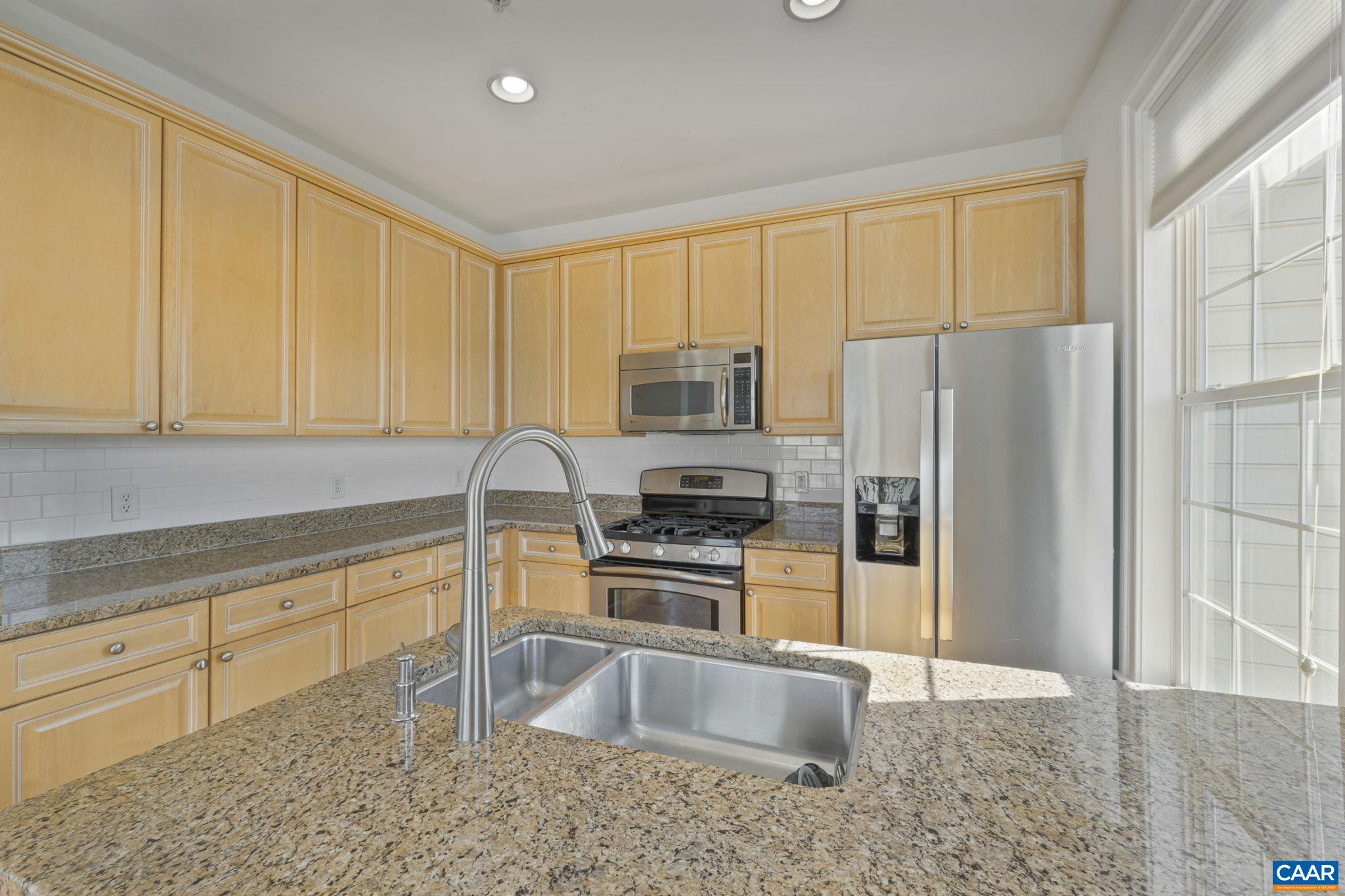 1051 GLENWOOD STATION LN Unit: 405