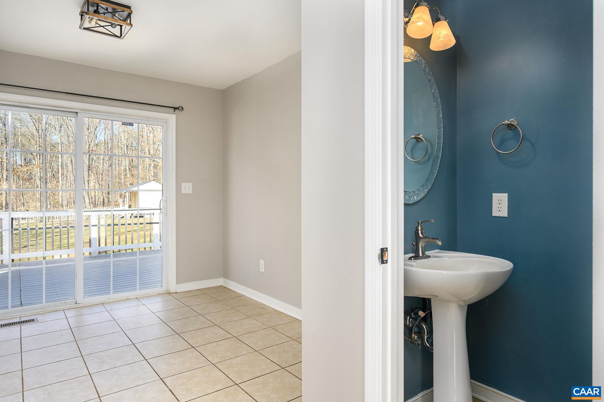 103 INDIGO LN