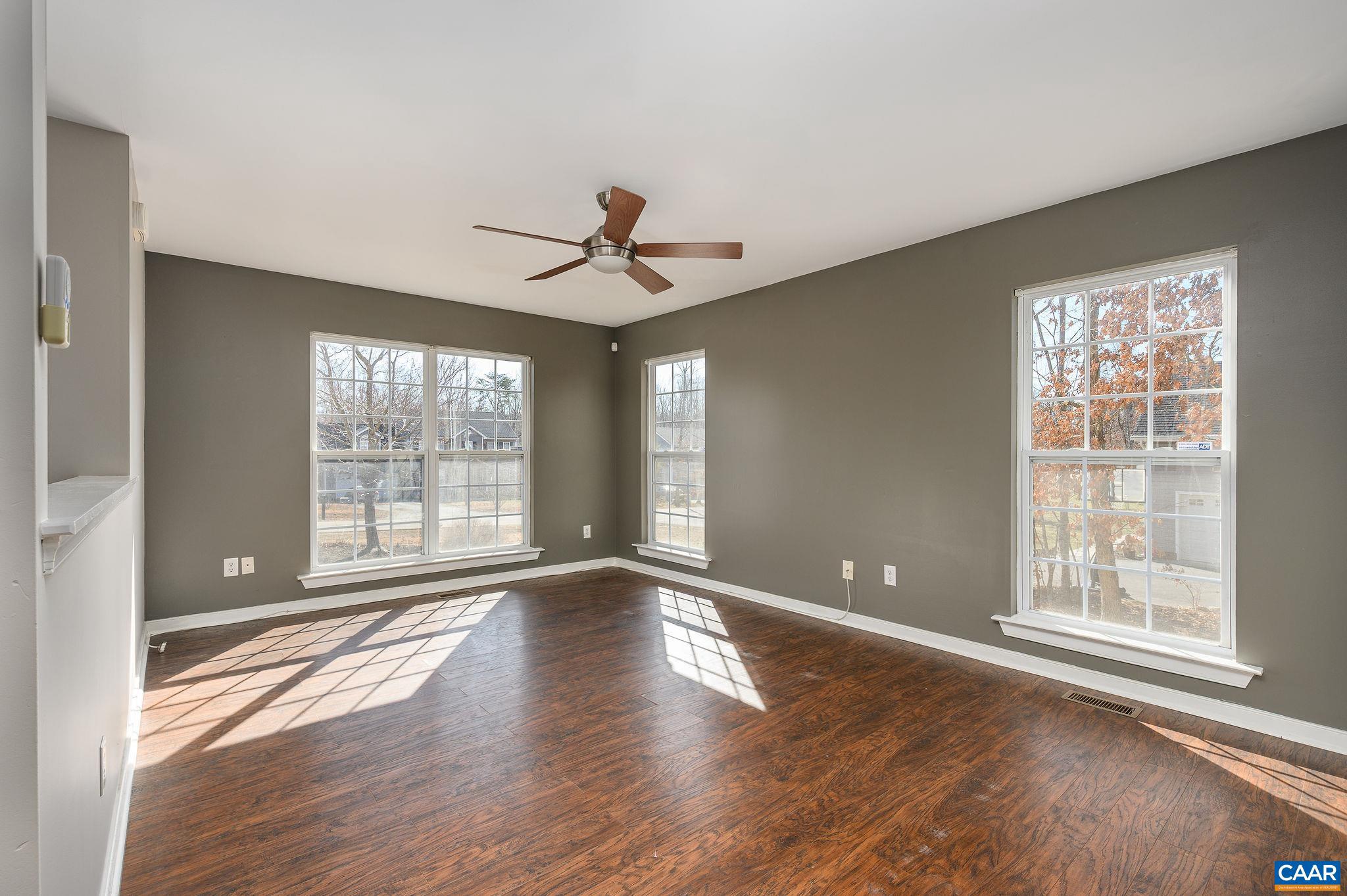 103 INDIGO LN