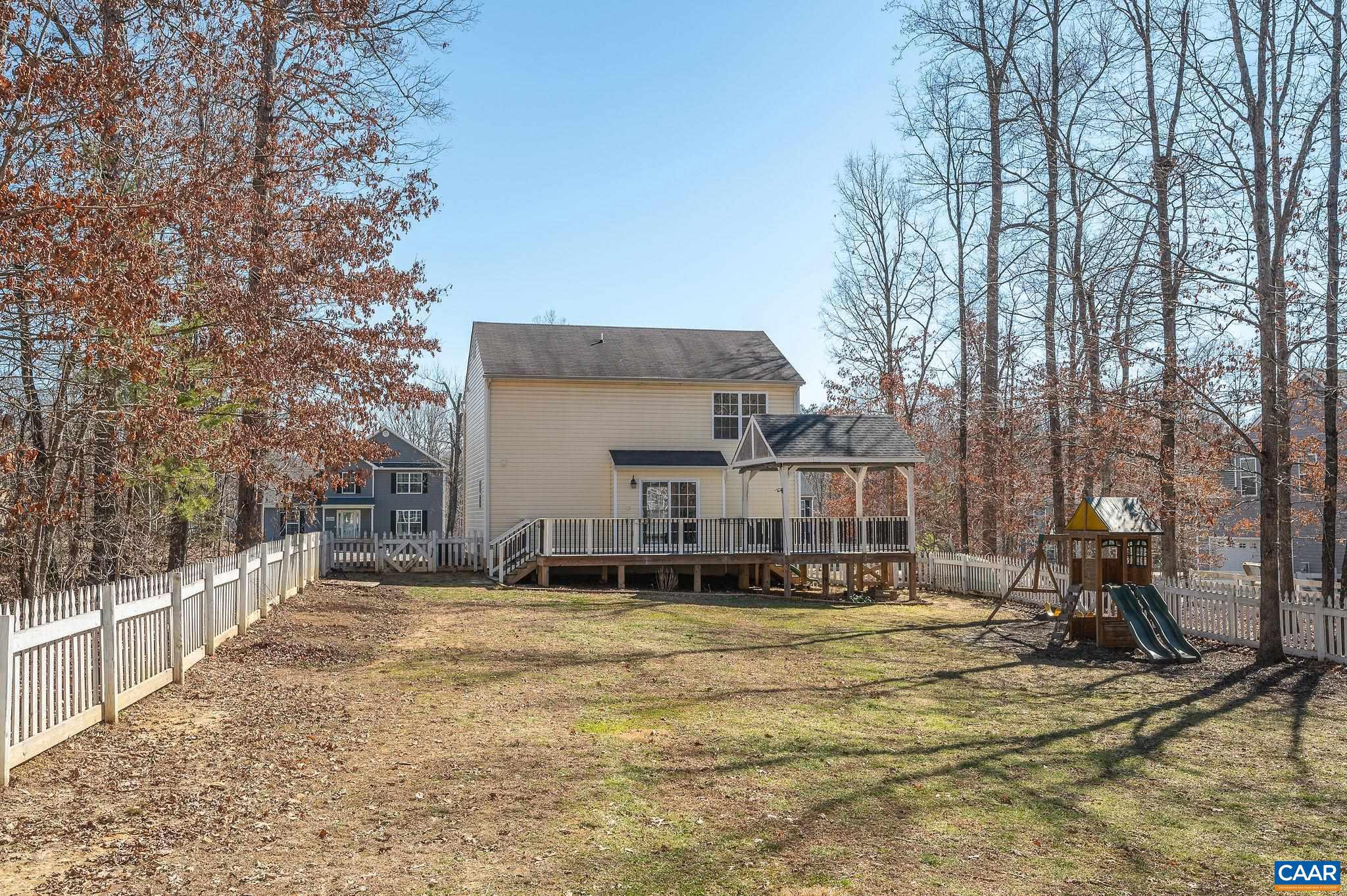 103 INDIGO LN