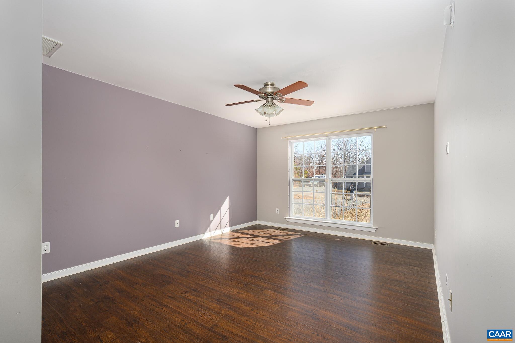 103 INDIGO LN