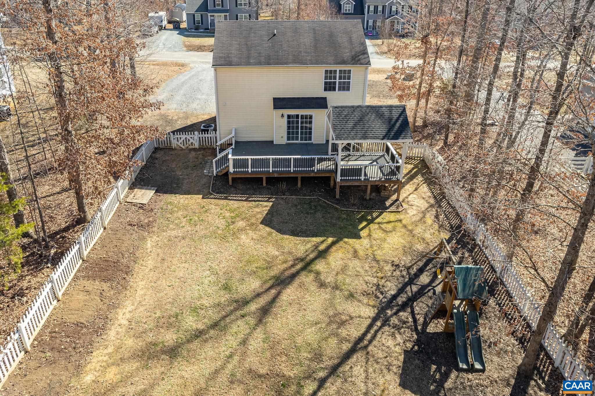 103 INDIGO LN