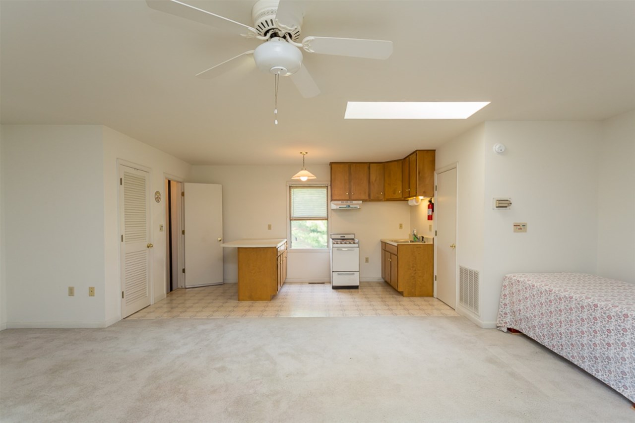 72 GREENFIELD RD