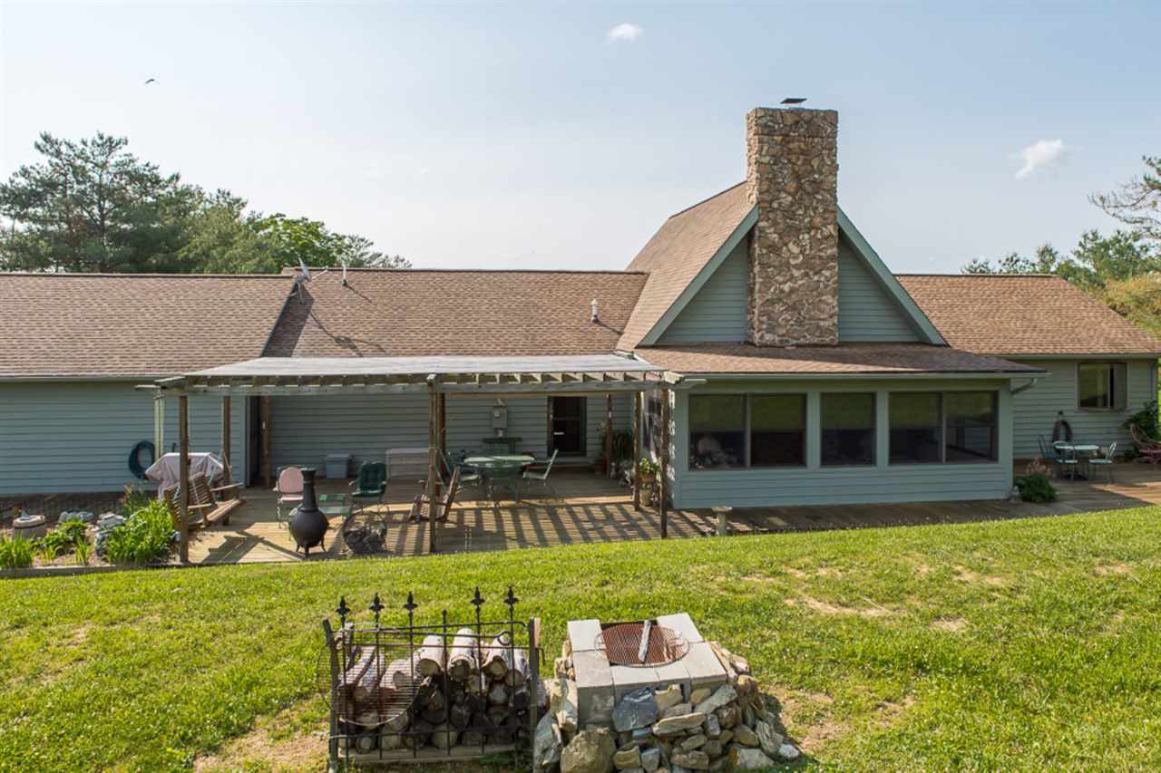 72 GREENFIELD RD