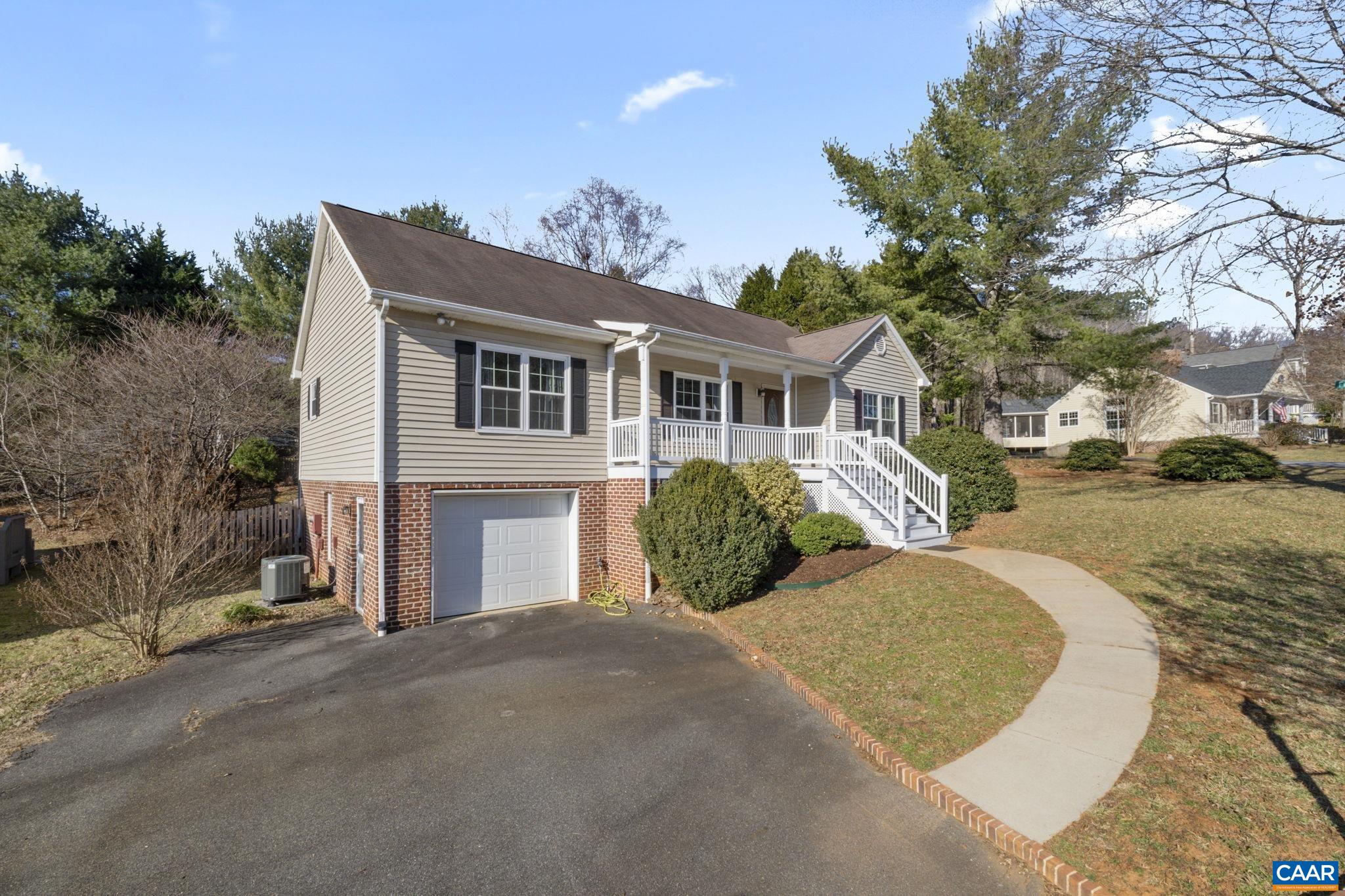 1000 MORNINGSIDE LN