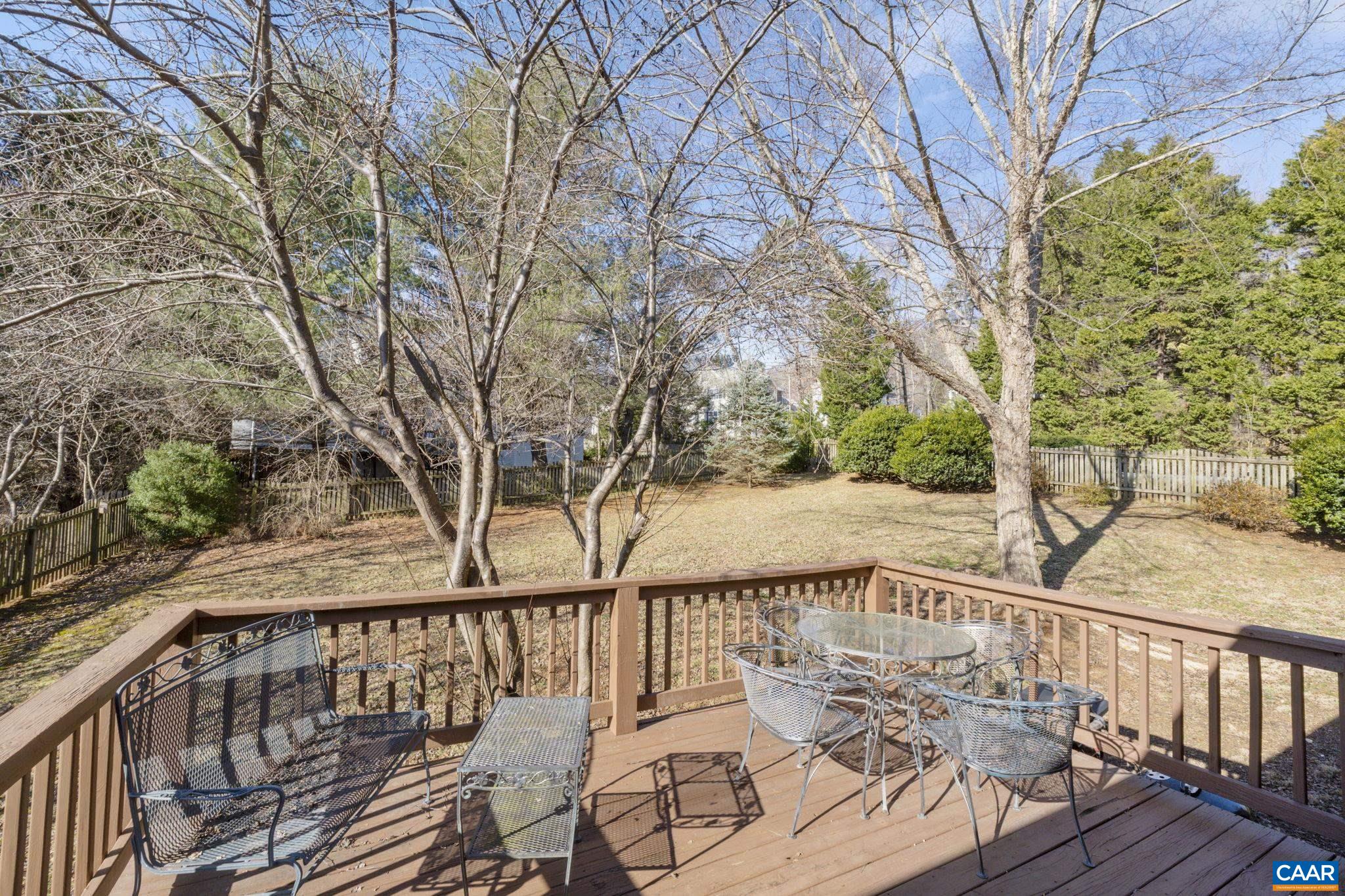 1000 MORNINGSIDE LN