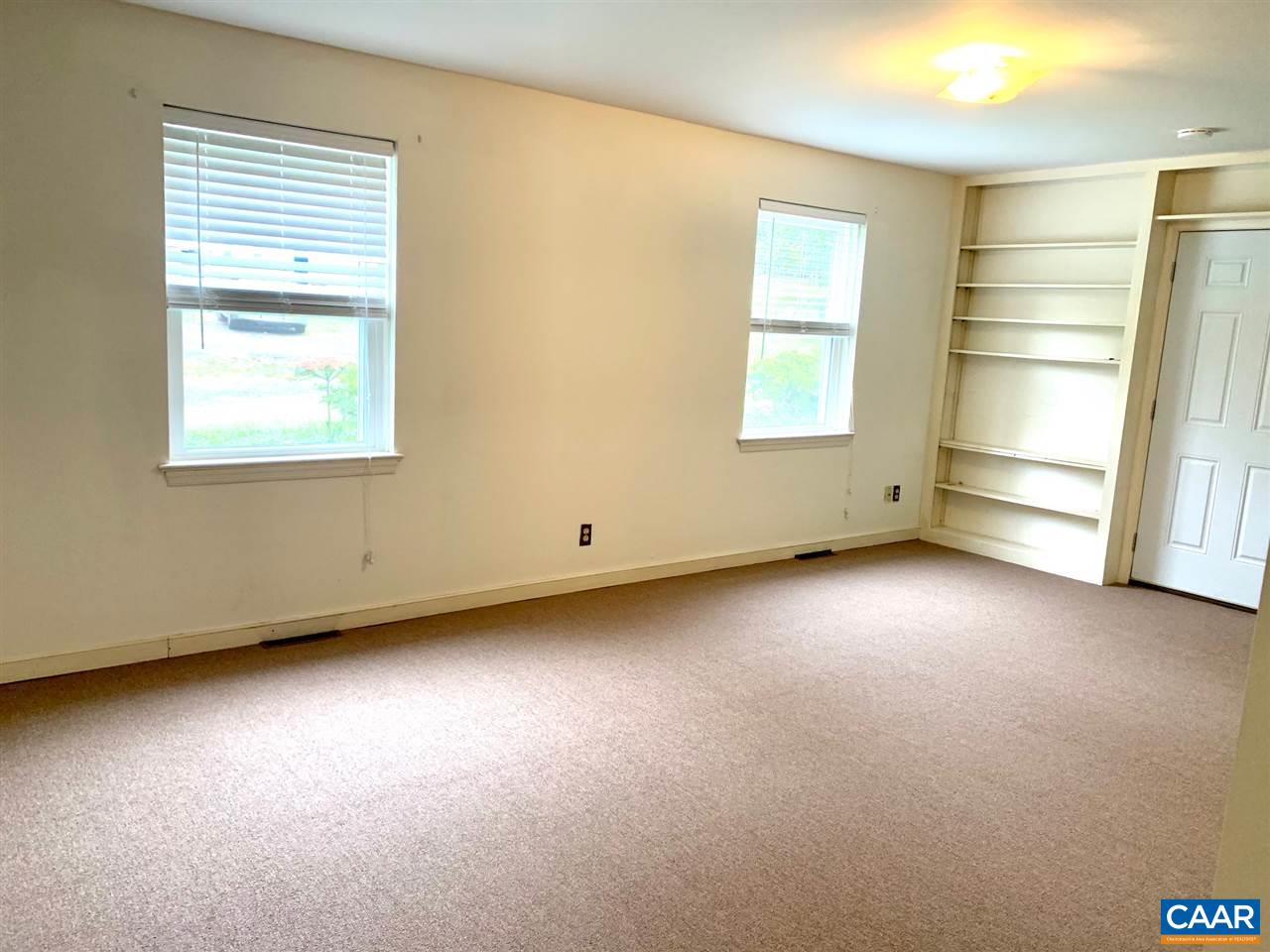317 MONTEBELLO CIR Unit: A