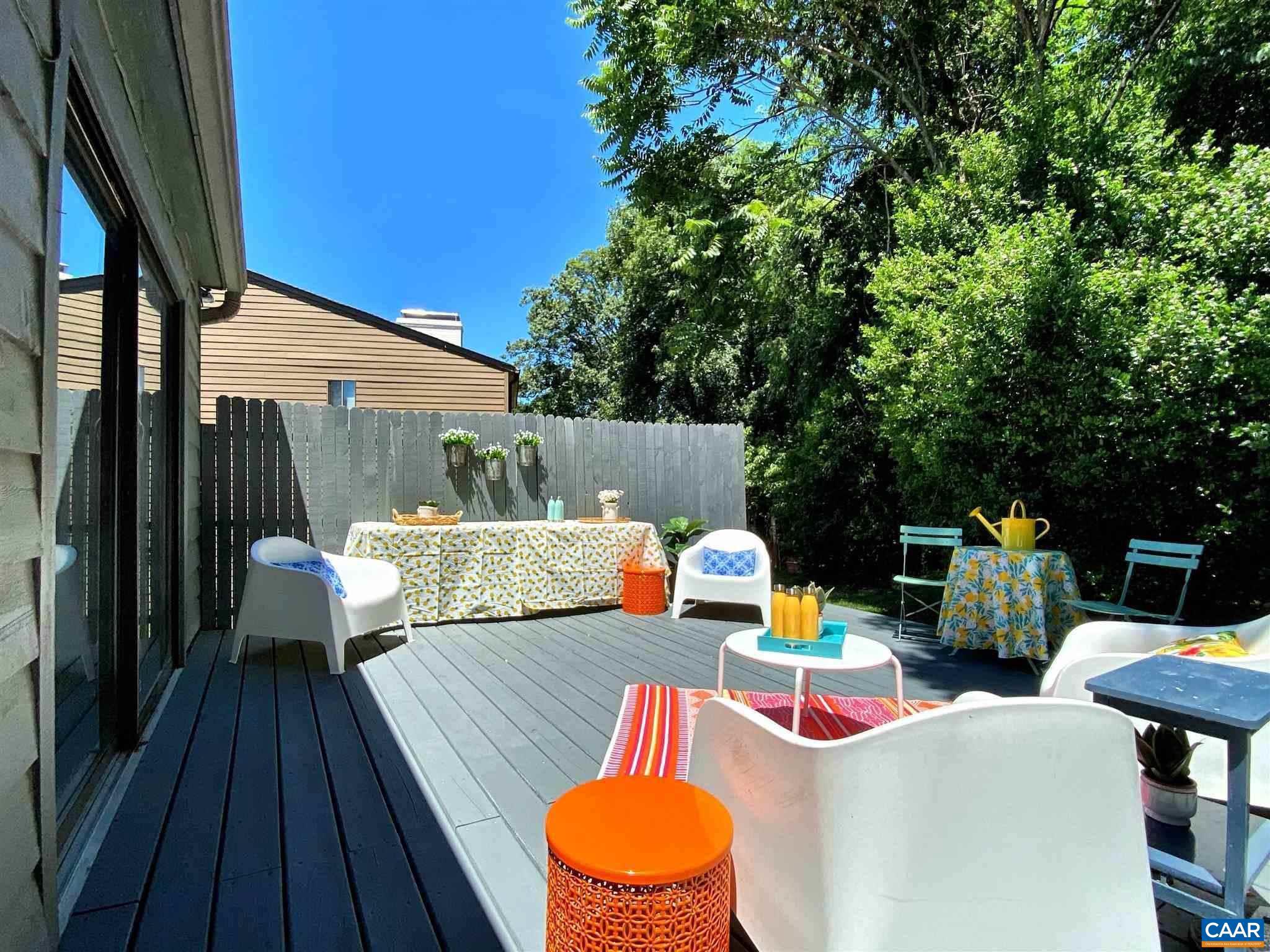 229 HARVEST DR