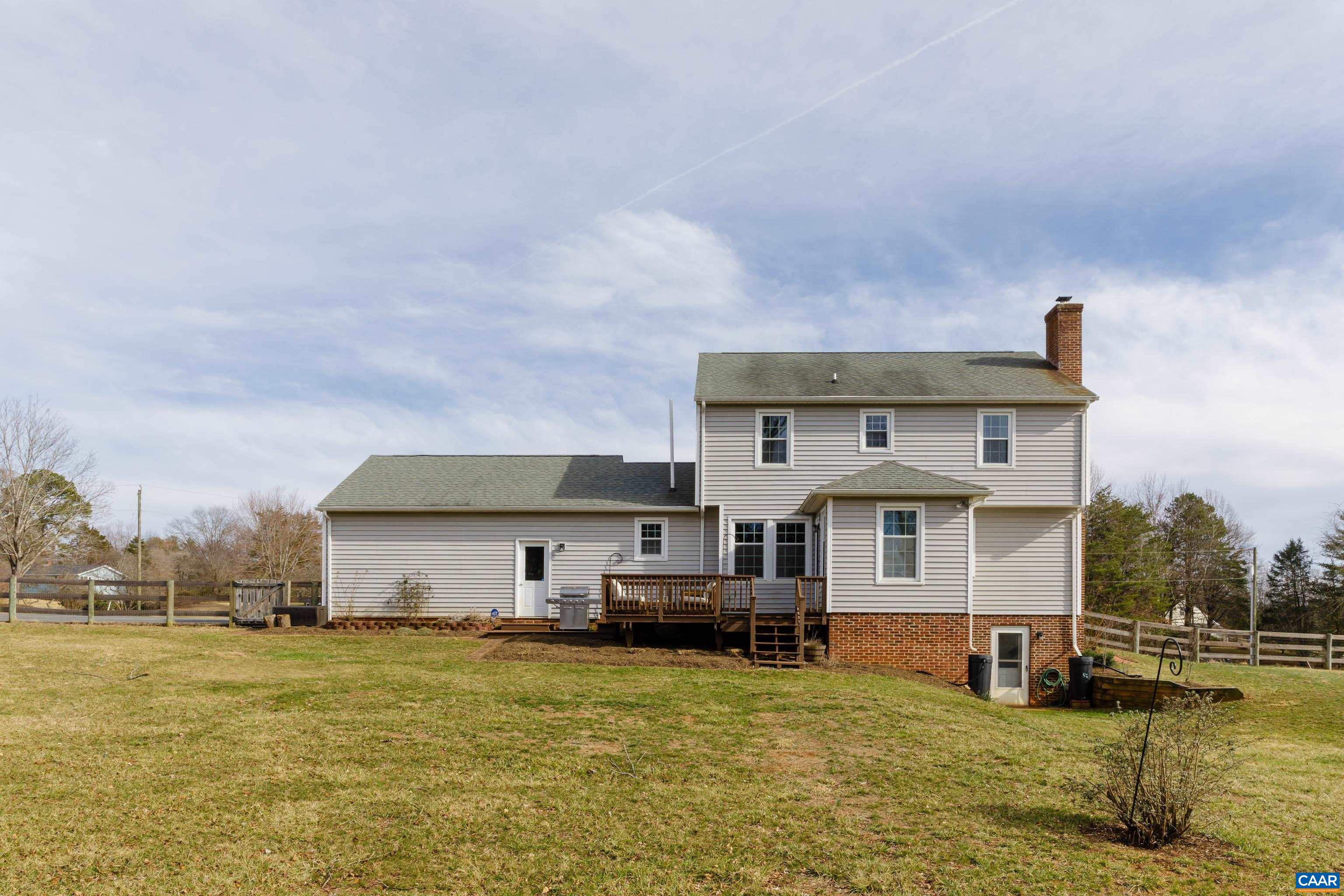 2706 DUNROMIN RD