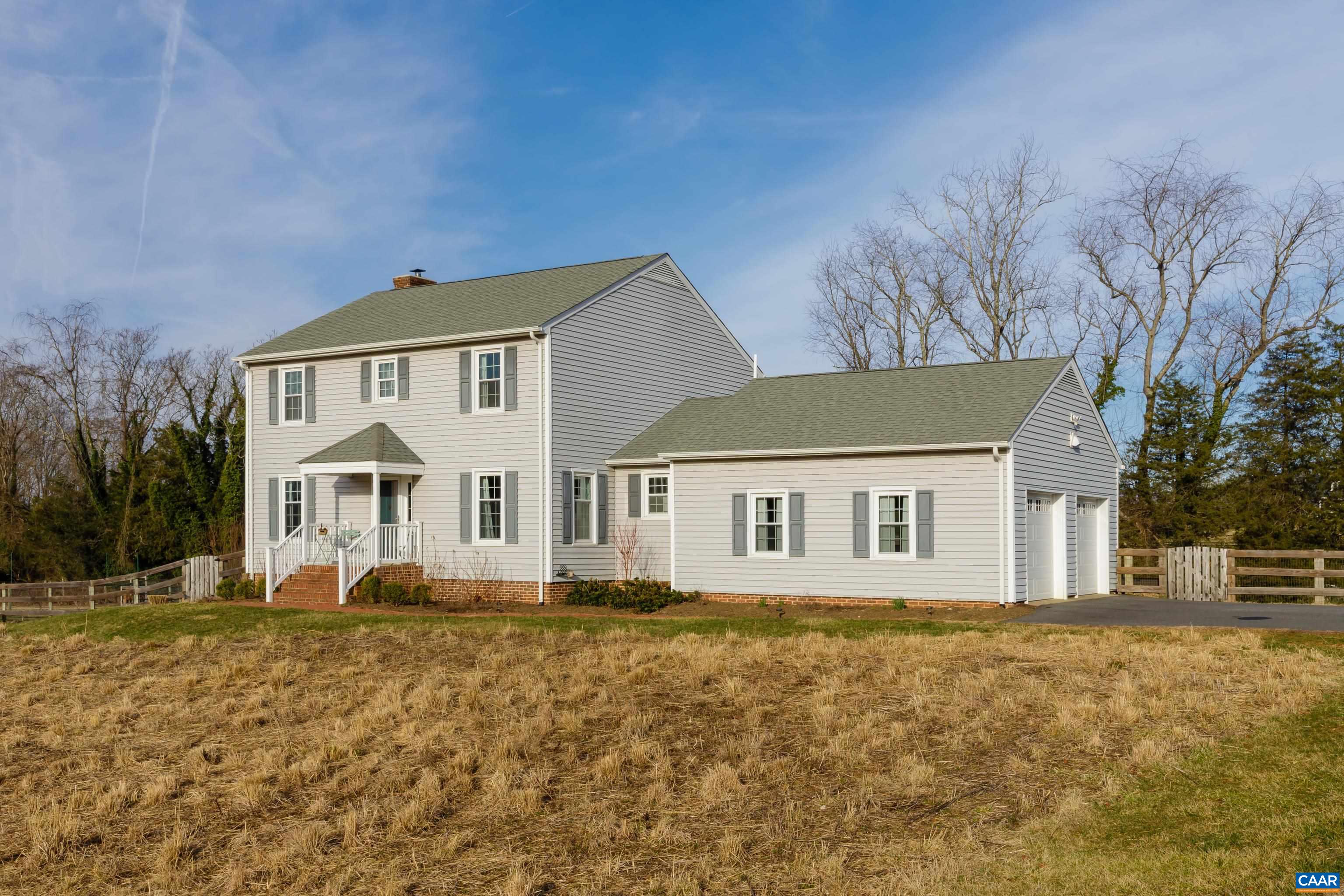 2706 DUNROMIN RD