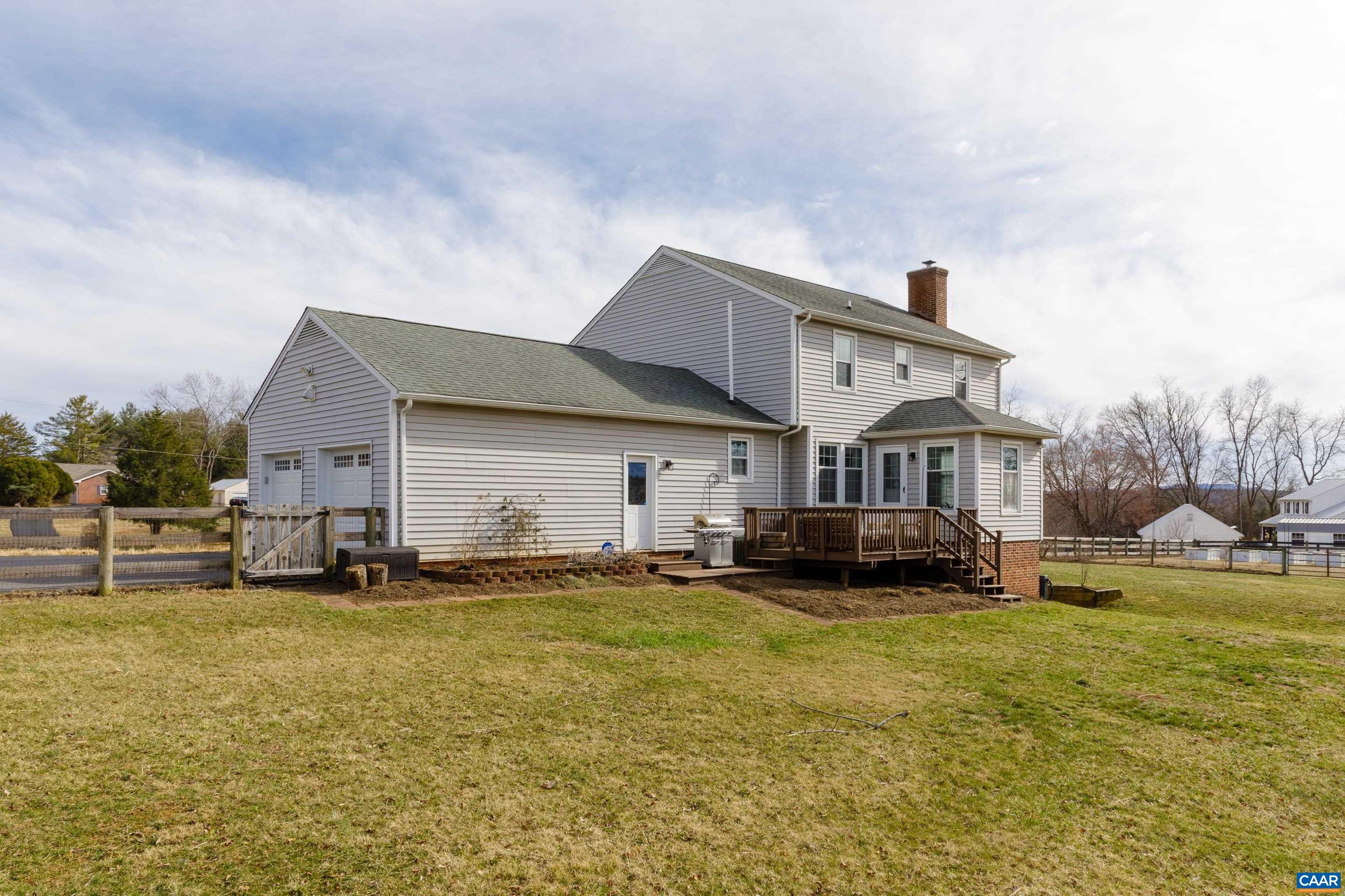 2706 DUNROMIN RD