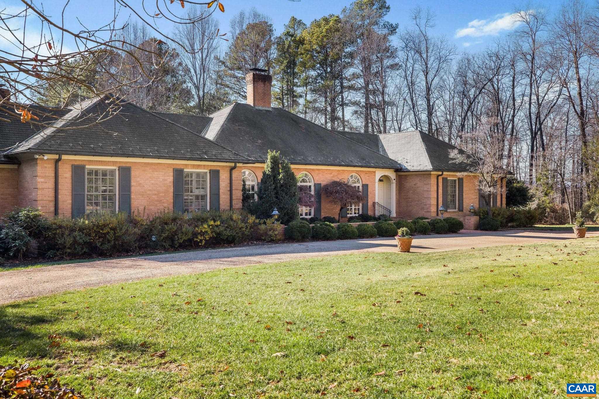 1520 Garth Gate Ln