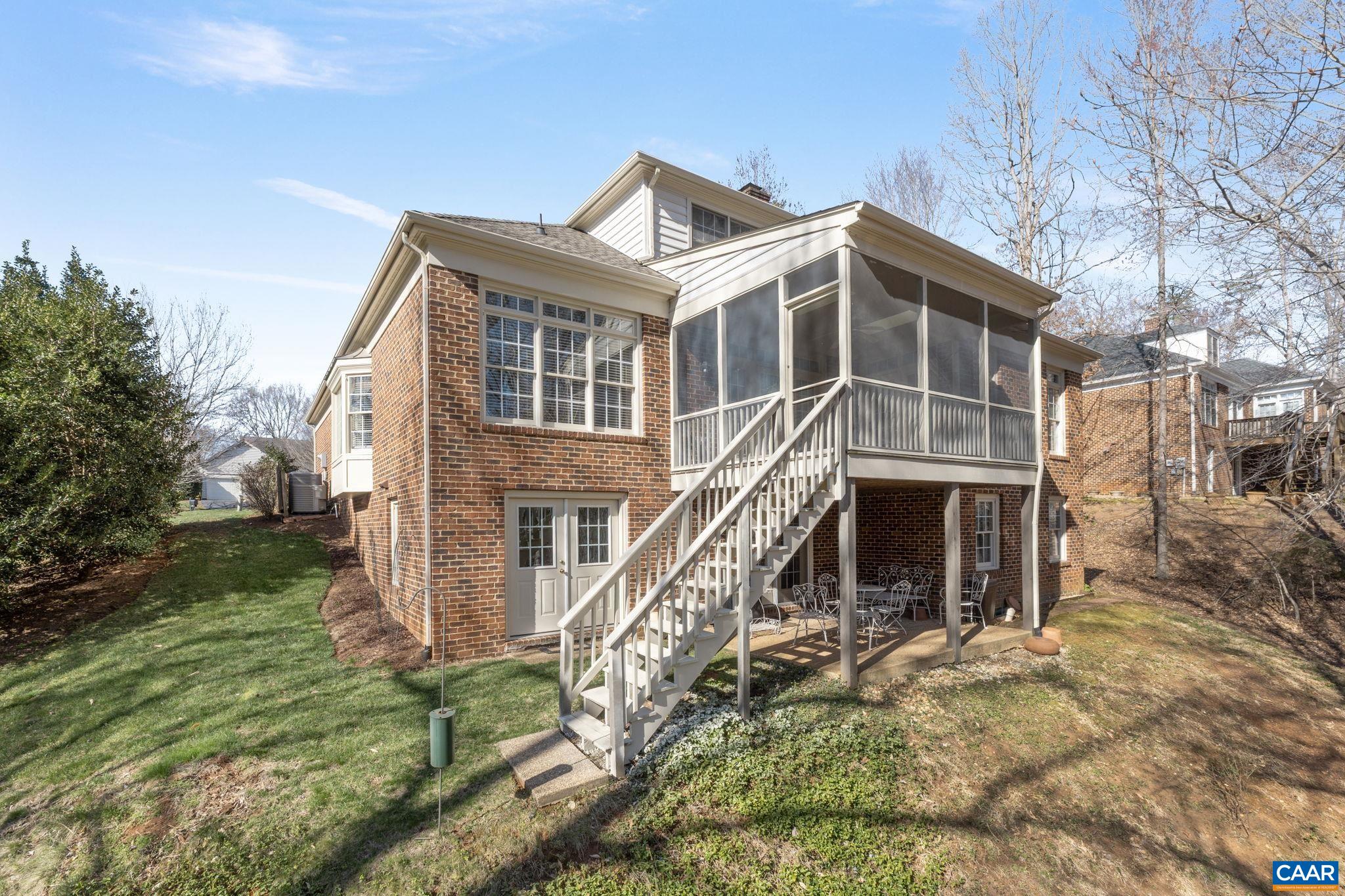 1547 TAVISTOCK PL
