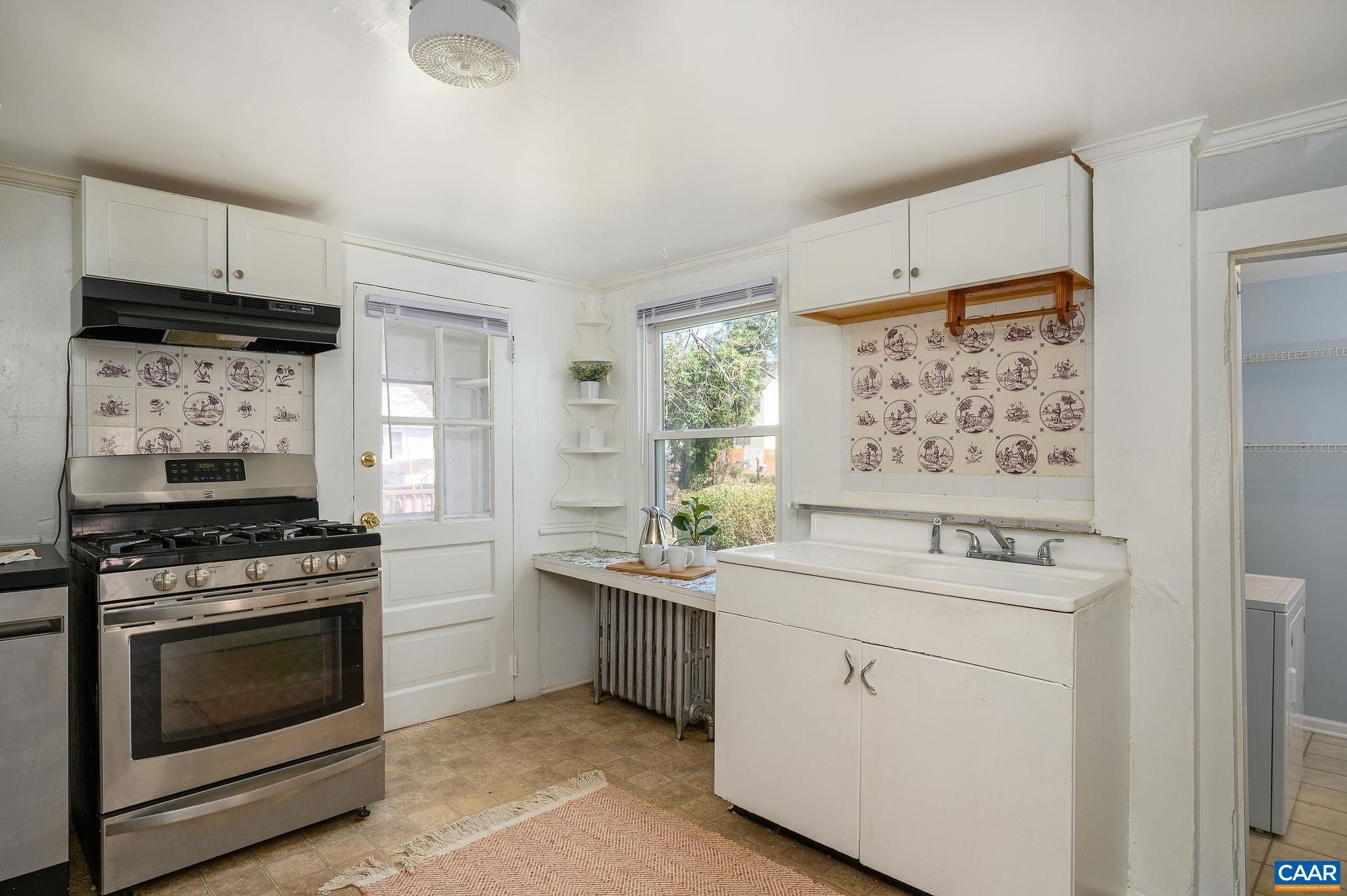 314 NW 10 1/2 ST