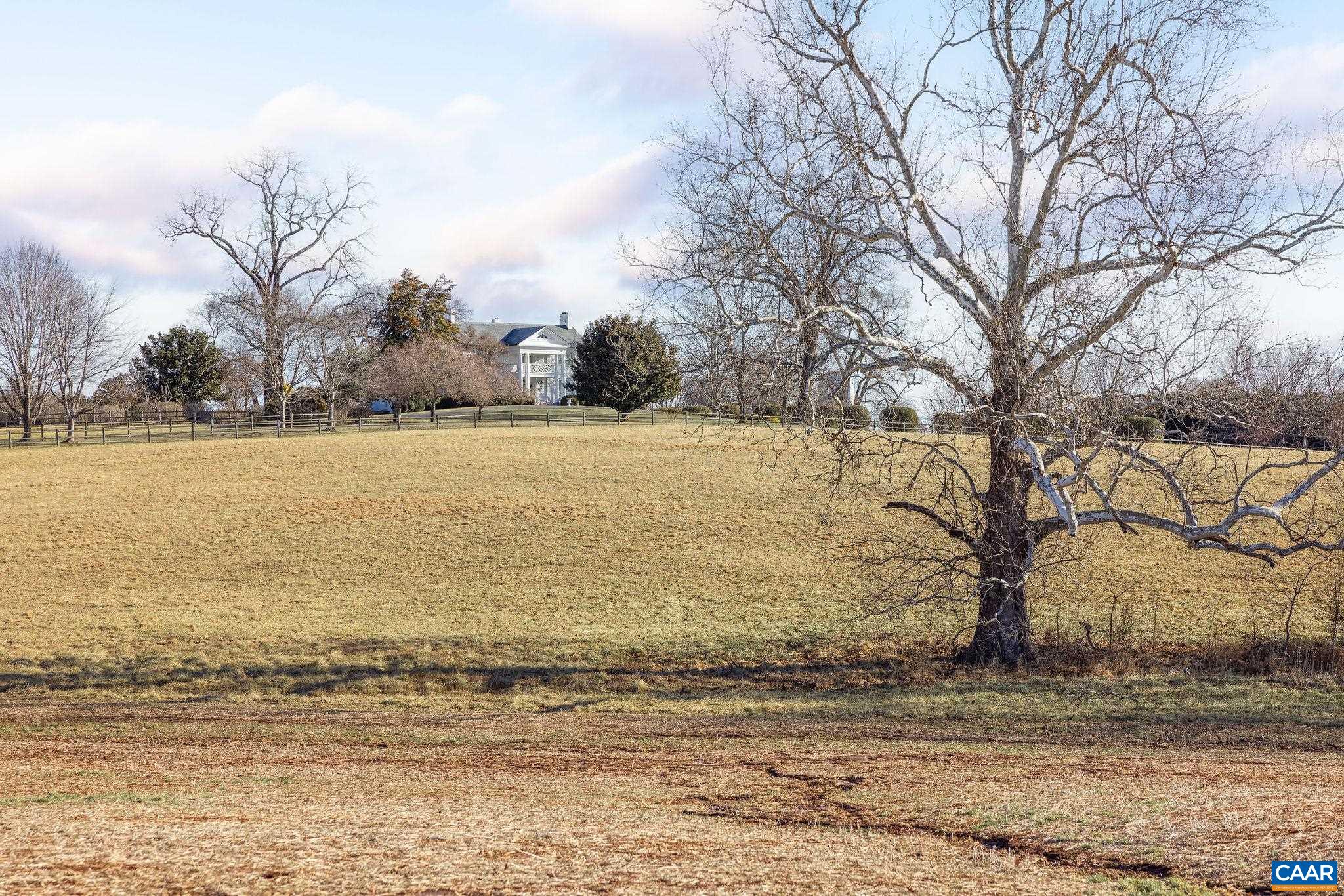 8199 Scottland Farm