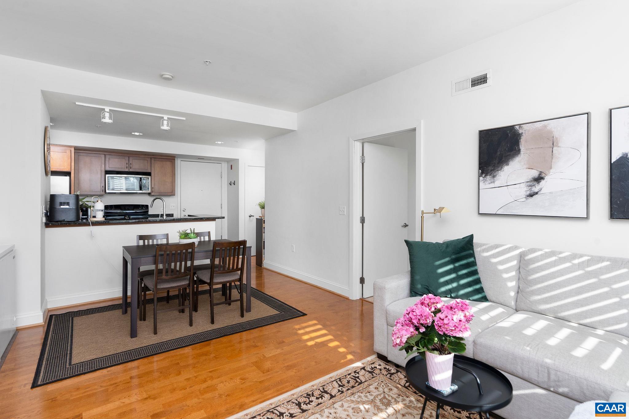 428 MONROE LN Unit: 306