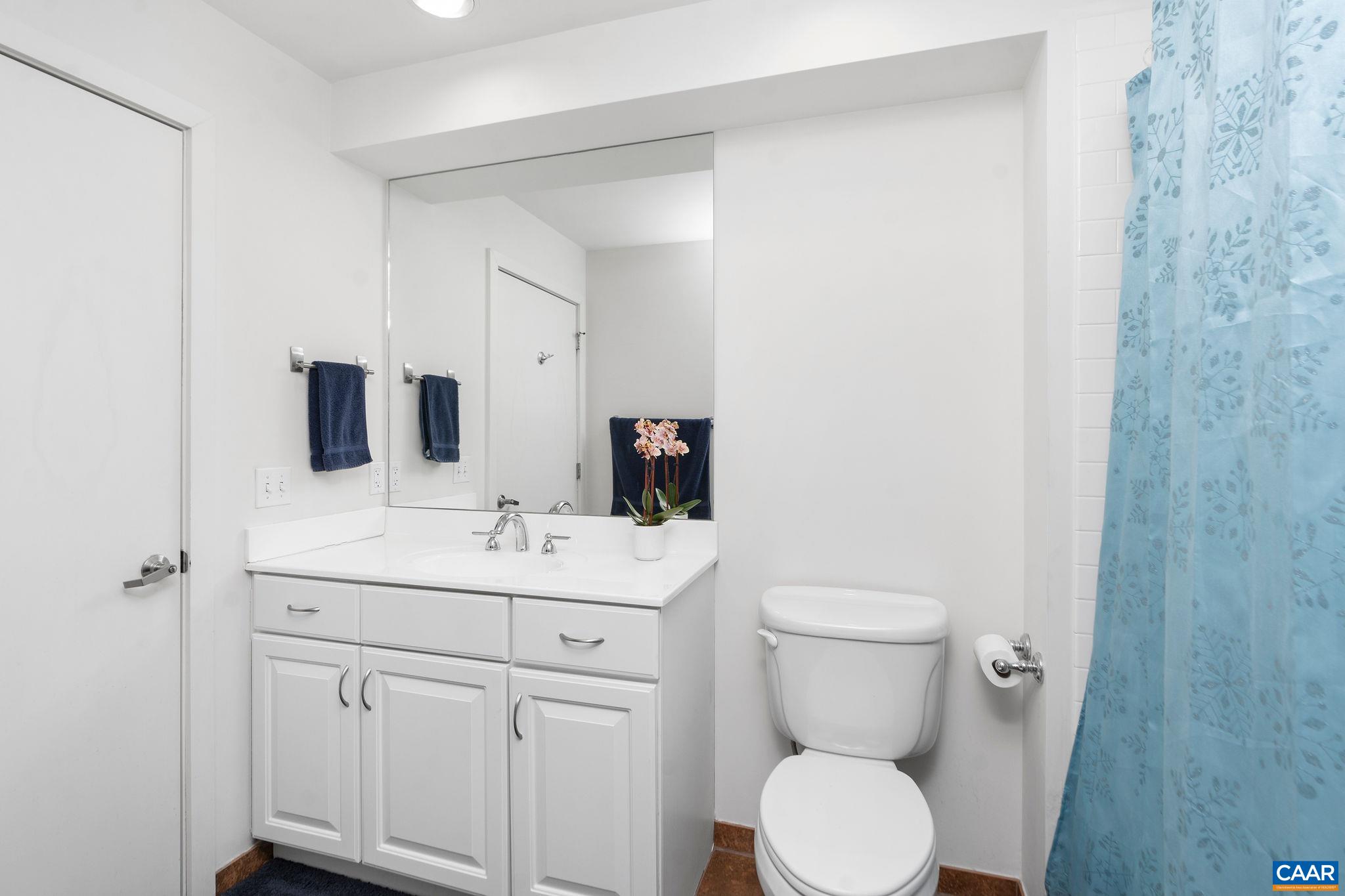 428 MONROE LN Unit: 306