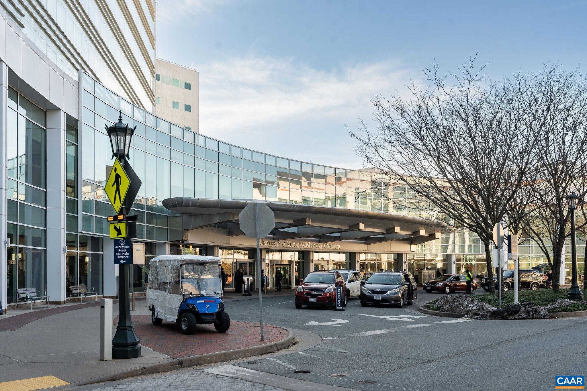 428 MONROE LN Unit: 306